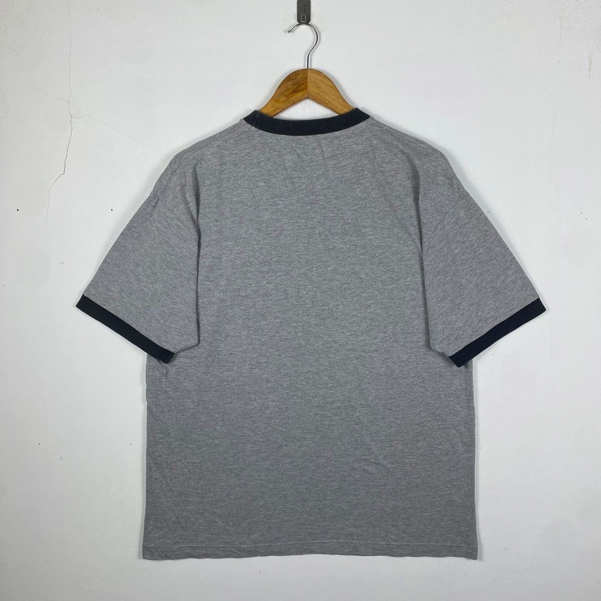 Stussy Vintage 90s STUSSY Australia Logo Graphic Surf Skate Tee Size US L / EU 52-54 / 3 - 4 Thumbnail