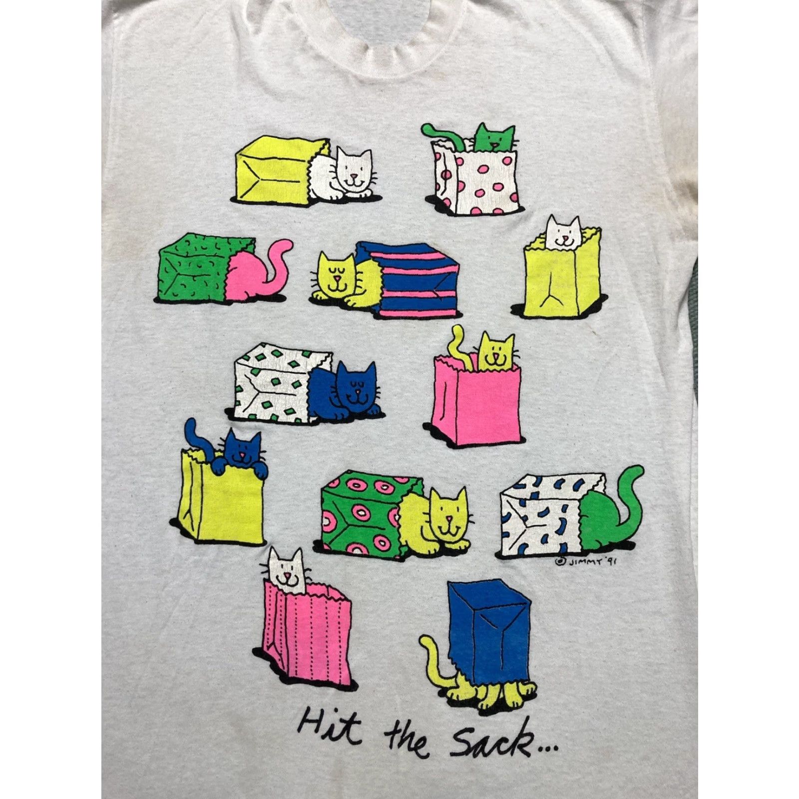 Vintage VINTAGE 90s graphic t shirt oversized sleep neon cats animal tee cute soft OSFA shirt Womens One Size White 90s Oversized Cats Size ONE SIZE - 4 Thumbnail