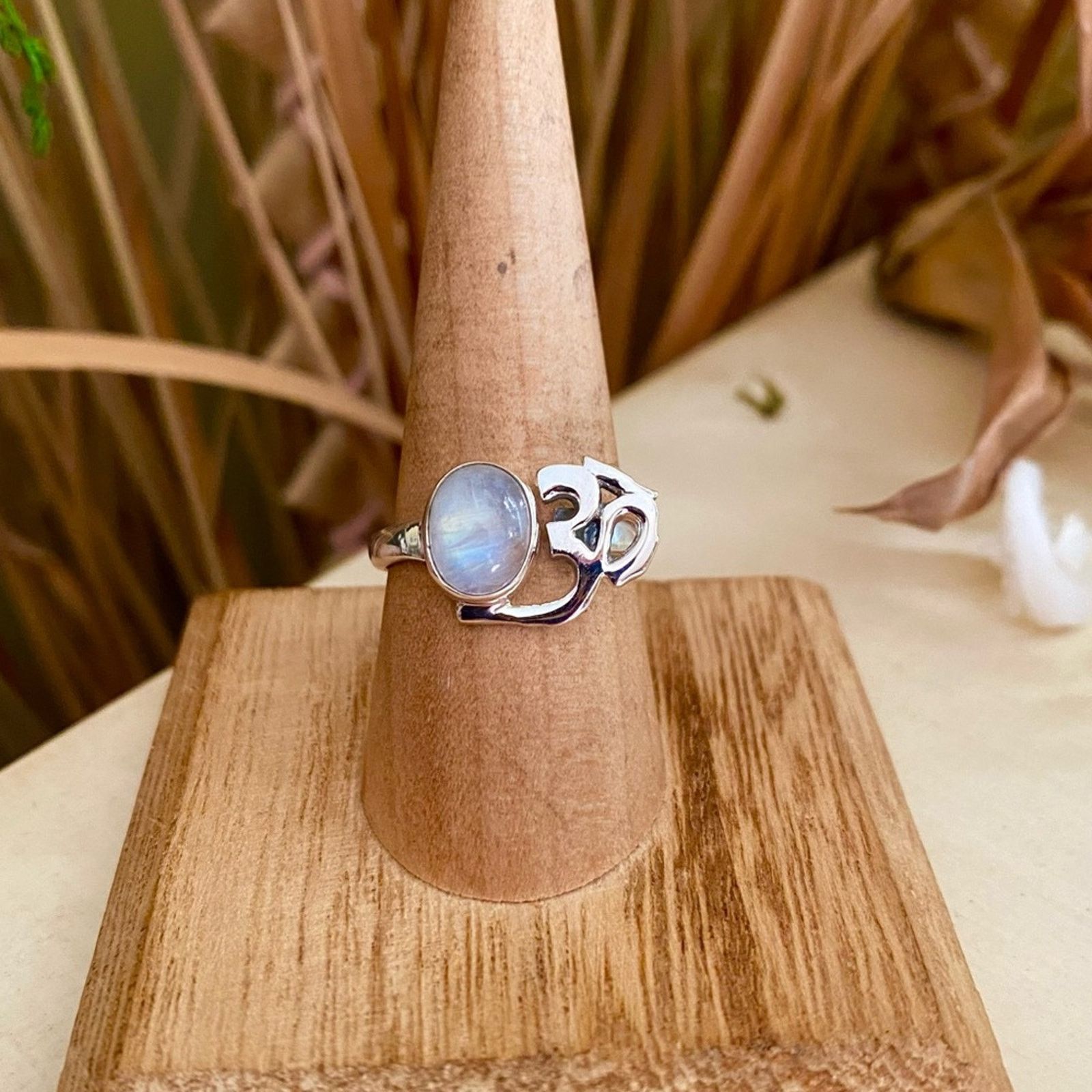 The Unbranded Brand Om Rainbow Moonstone Solid Sterling Silver Ring Size 8.5 Size ONE SIZE - 5 Thumbnail
