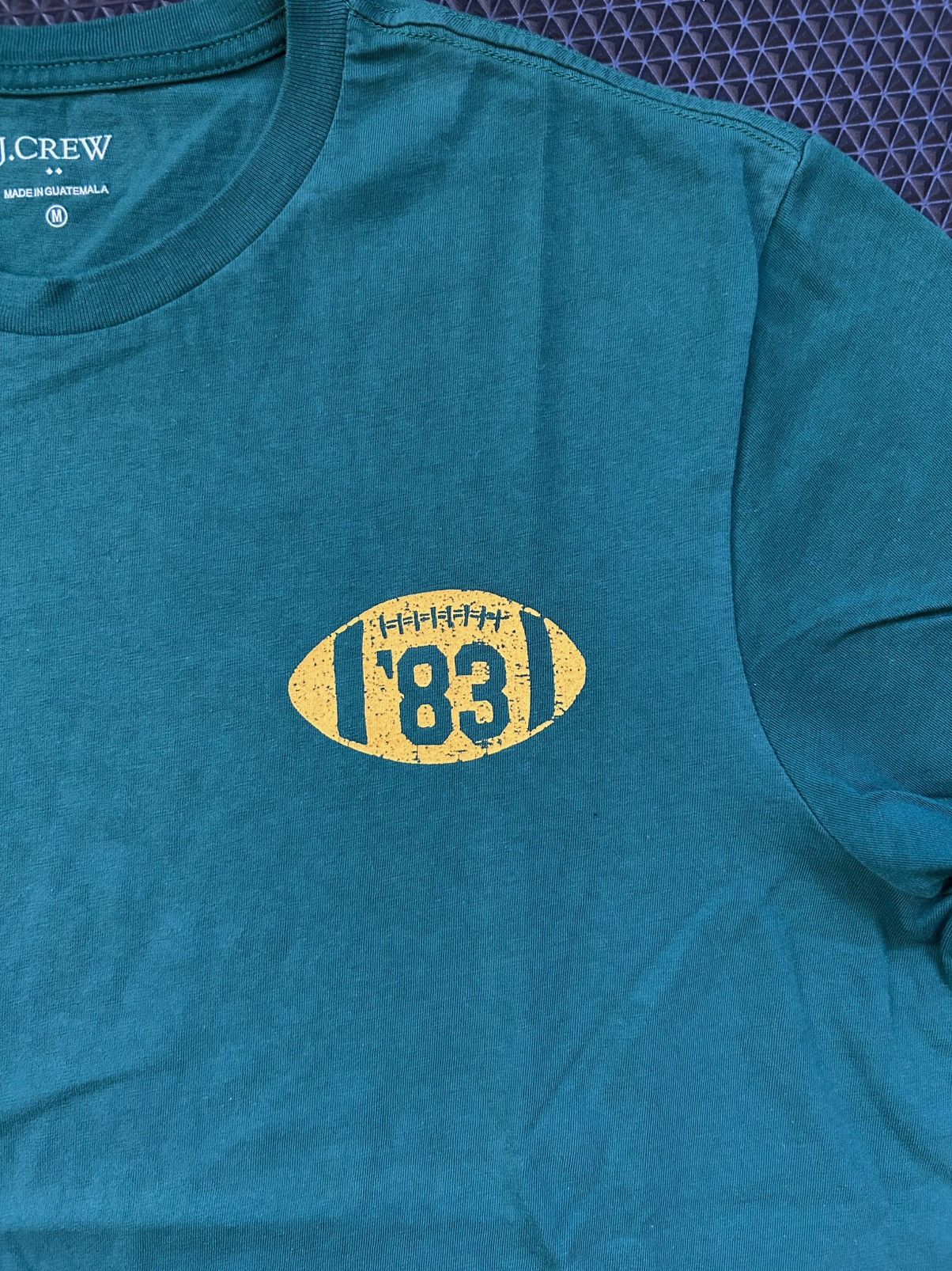 J.Crew J.Crew Vintage Football Tshirt Size US M / EU 48-50 / 2 - 5 Thumbnail