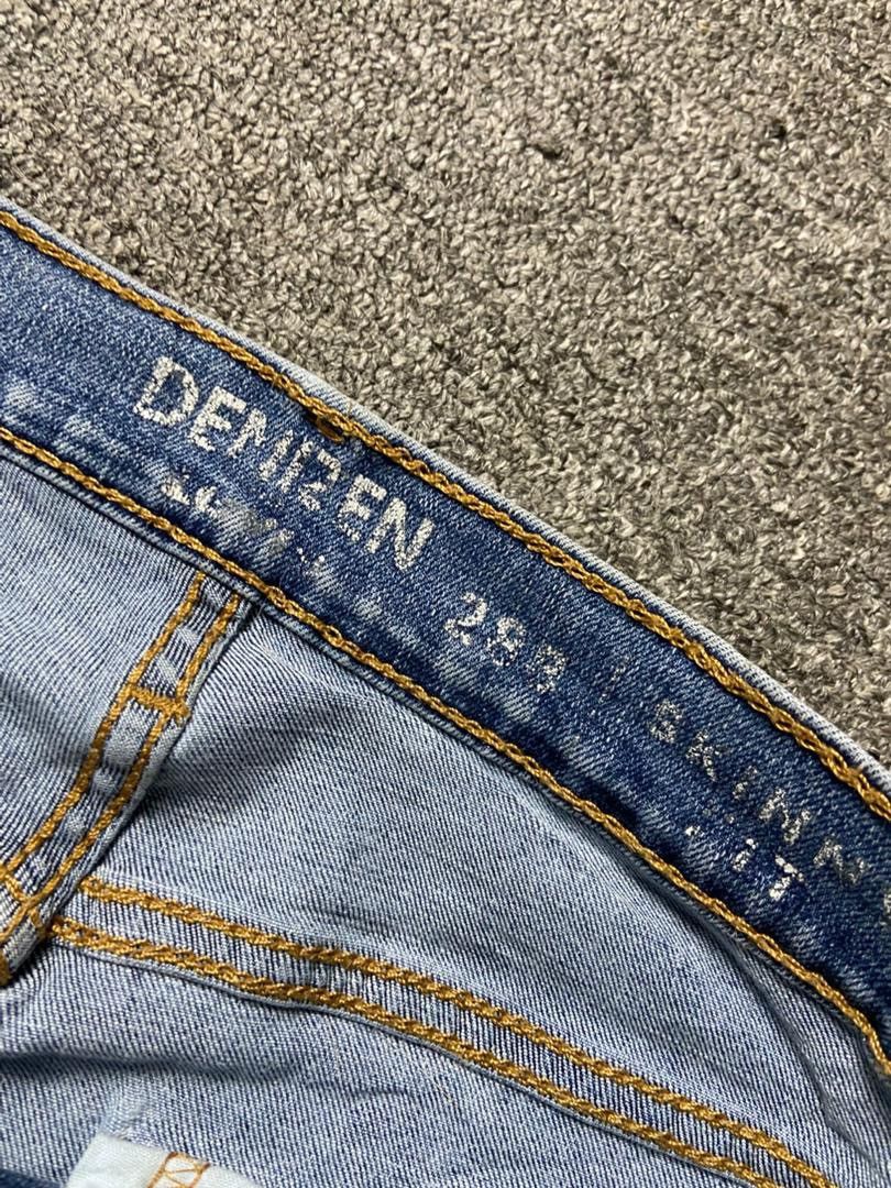 Levi's Levis + Denizen Distressed Denim Jeans (175) Size US 29 - 4 Thumbnail