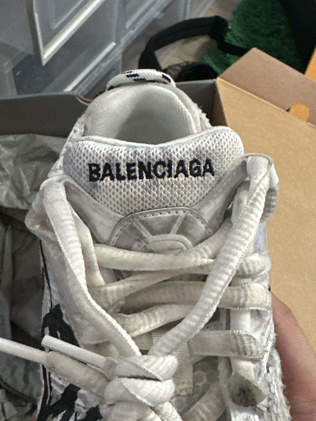 Balenciaga BALENCIAGA RUNNER Size US 7 / EU 40 - 7 Thumbnail