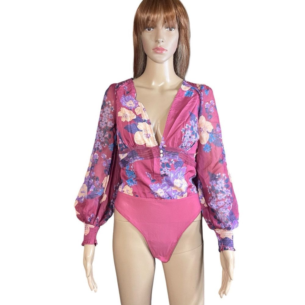 Free People NWT New $128 Free People Floral Wanderlust Bodysuit Size S Size S / US 4 / IT 40 - 2 Thumbnail