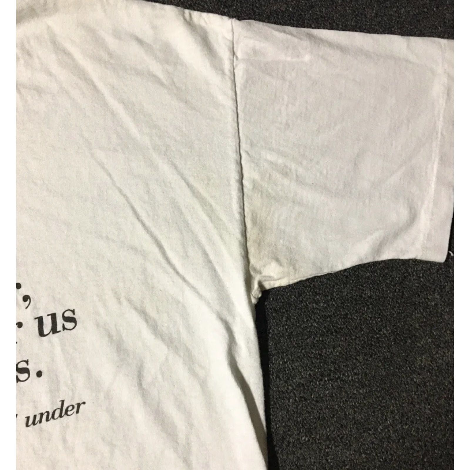Vintage VINTAGE 90s Golf Lead Us Not To Ten Over Faded Shirt XL Funny Bible Verse God Grunge Shirt Mens XL White Tee Size US XL / EU 56 / 4 - 6 Thumbnail