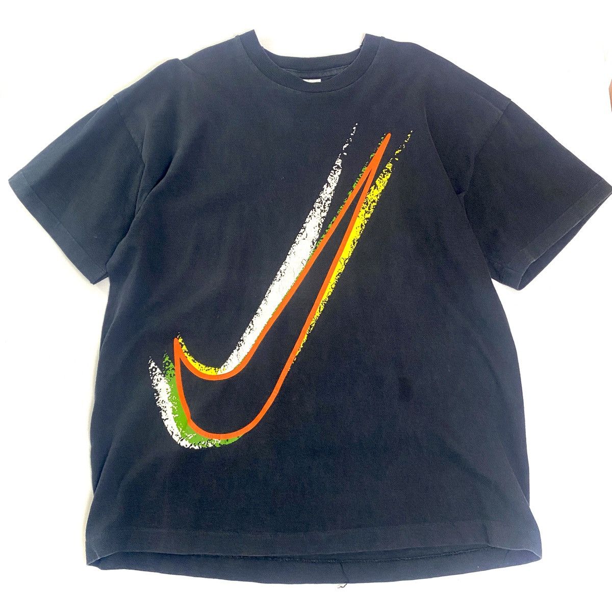 Nike Vintage Nike Brushstroke Swoosh Tee 90s Black L rasta vtg Size US L / EU 52-54 / 3 - 1 Thumbnail
