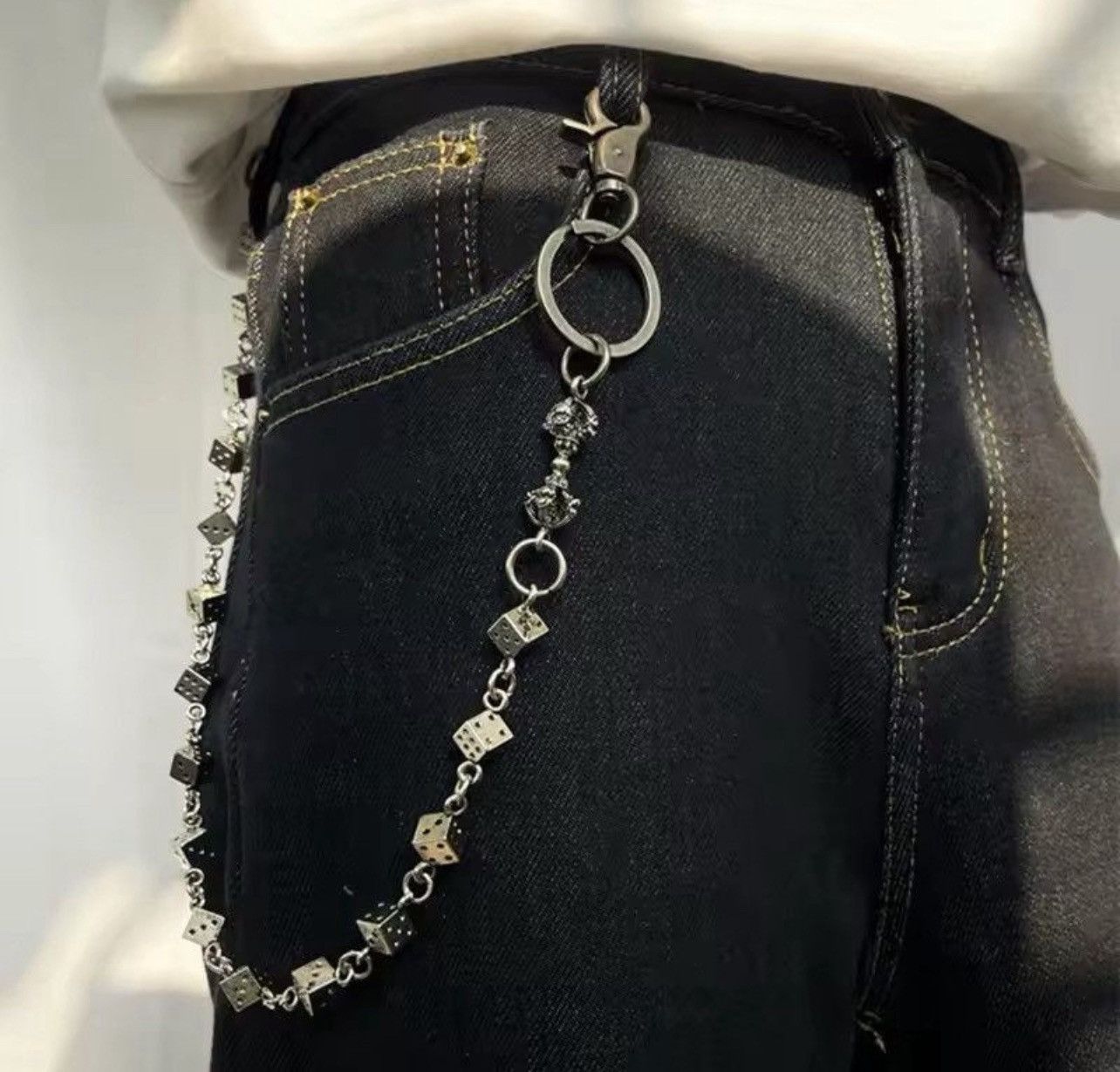 Jewelry Lucky Dice Wallet Chain Accessories Size ONE SIZE - 1 Thumbnail