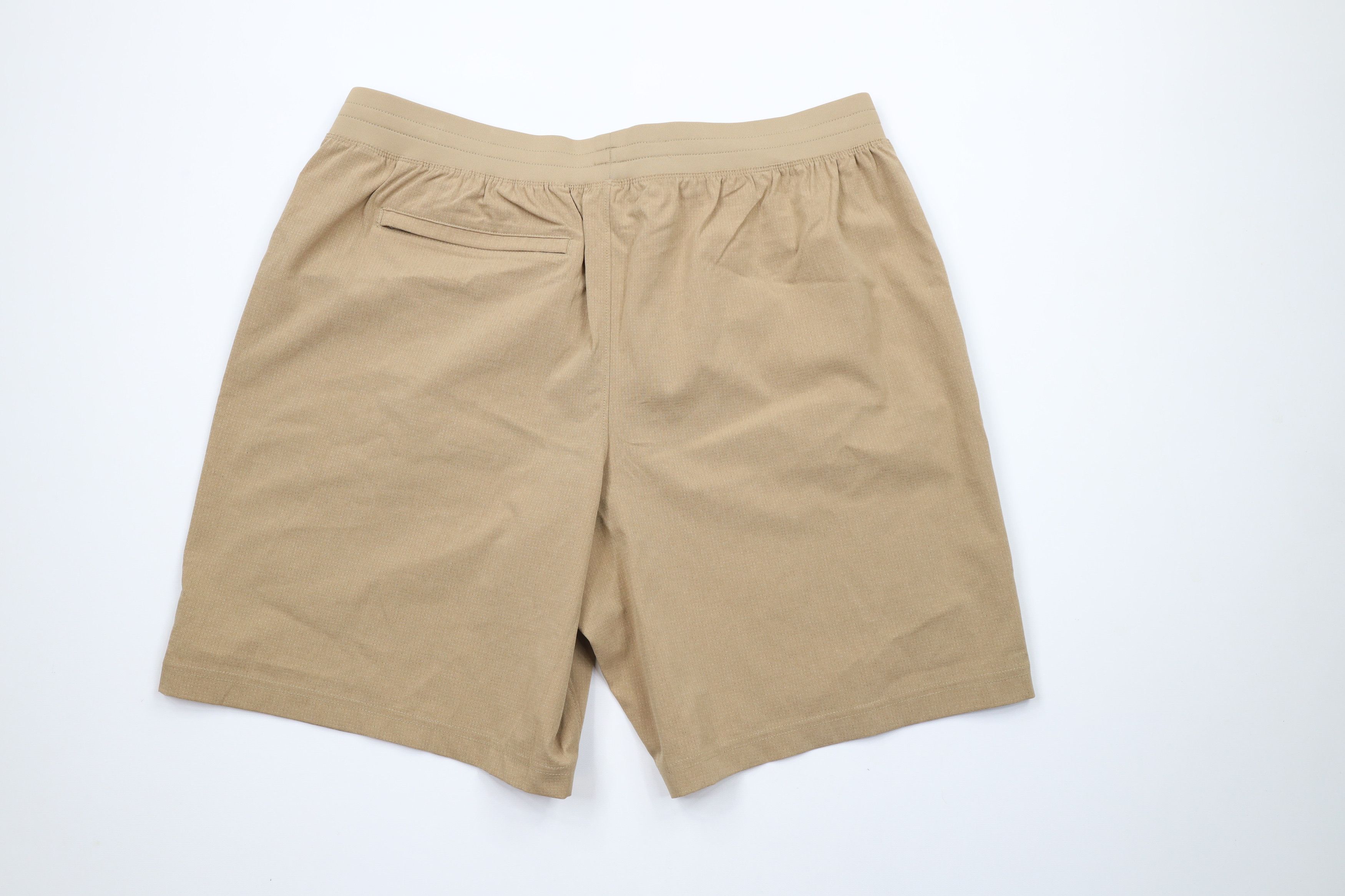 Under Armour × Vintage New Under Armour Saint Francis University Basketball Shorts Size US 36 / EU 52 - 11 Thumbnail