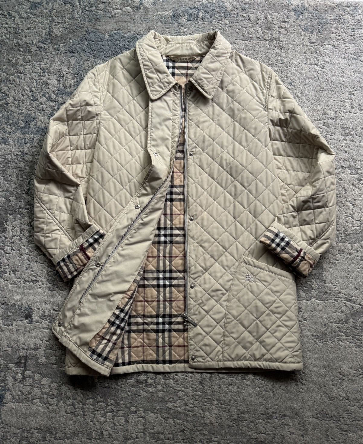 Burberry Burberry Quilted Nova Check Jacket Size 38 Size XS / US 0-2 / IT 36-38 - 1 Thumbnail