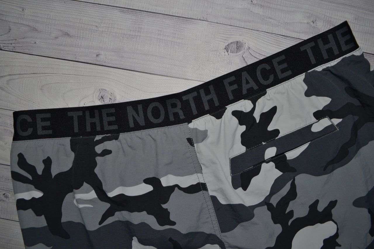 The North Face THE NORTH FACE Shorts Pocket Mens Active Size L Size US 34 / EU 50 - 5 Thumbnail