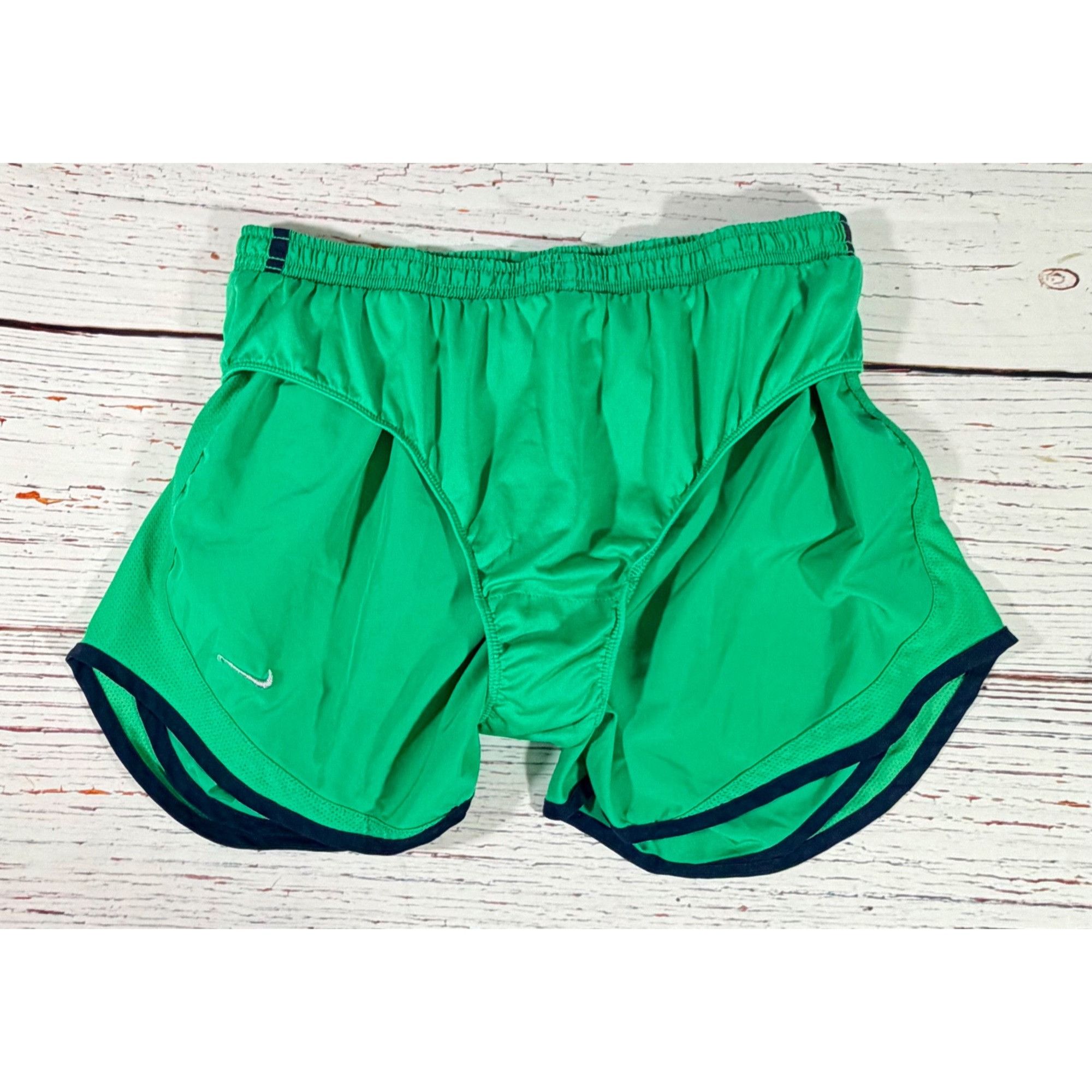 Nike Nike Dri-Fit Womens Green Running Shorts NavyBlue Trim Size Size 27" / US 4 / IT 40 - 7 Thumbnail