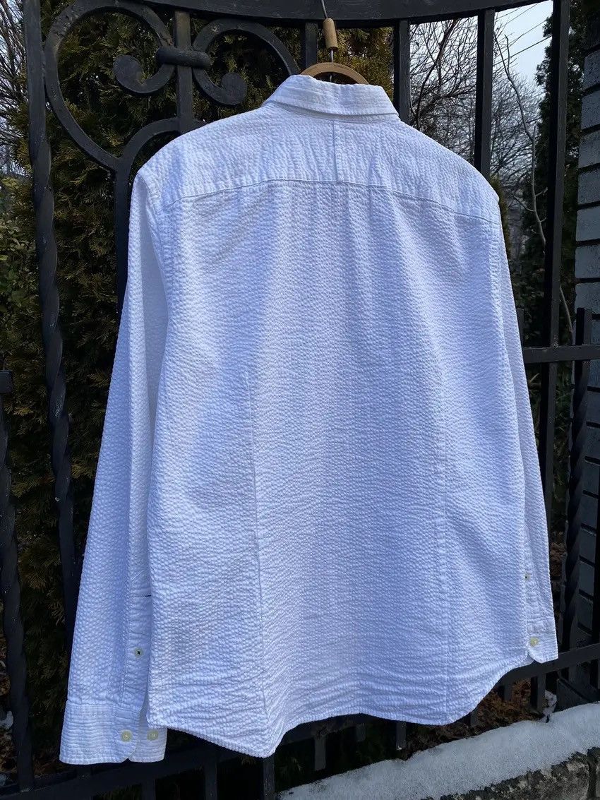 Banana Republic Vintage Banana Republic Seersucker Classic ButtonDown Shirt Size US L / EU 52-54 / 3 - 10 Thumbnail