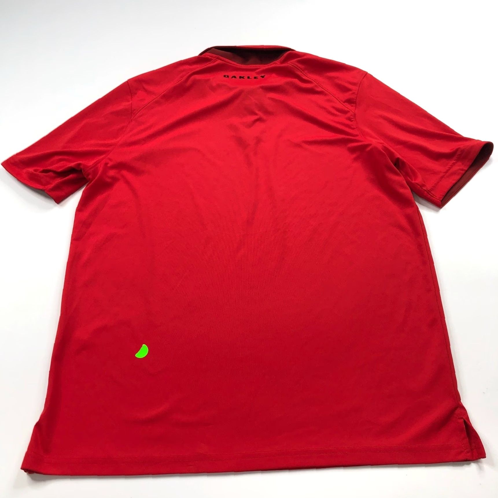 Oakley Oakley Polo Shirt Red Solid Short Sleeve Button Stretch Golf Shirt M Regular Mens Sports Size US M / EU 48-50 / 2 - 4 Thumbnail