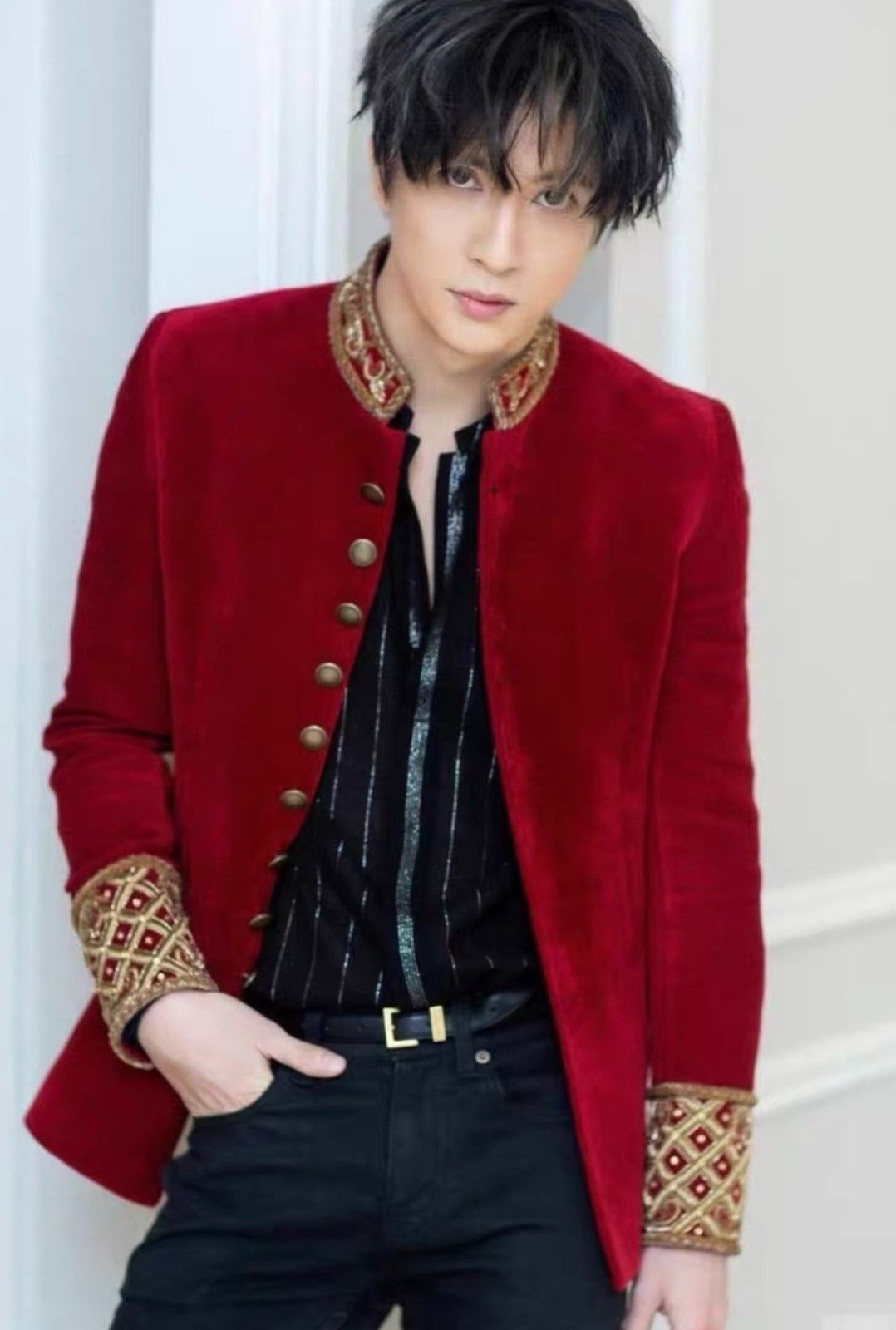 Saint Laurent Paris Saint Laurent 18FW Red Velvet Court Jacket Vaccarello Size S / US 4 / IT 40 - 8 Thumbnail