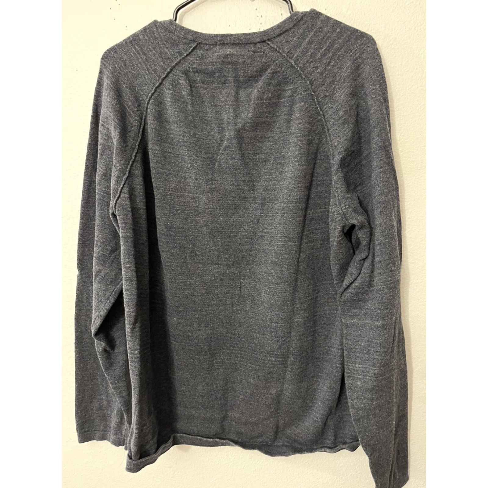 Calvin Klein Calvin Klein Mens V-Neck Long Sleeve Pullover Sweater XL Dark Gray Navy/Blue Two Tone Logo Embroidered Cotton Blend Knit Pullover Shirt? Size US XL / EU 56 / 4 - 2 Thumbnail
