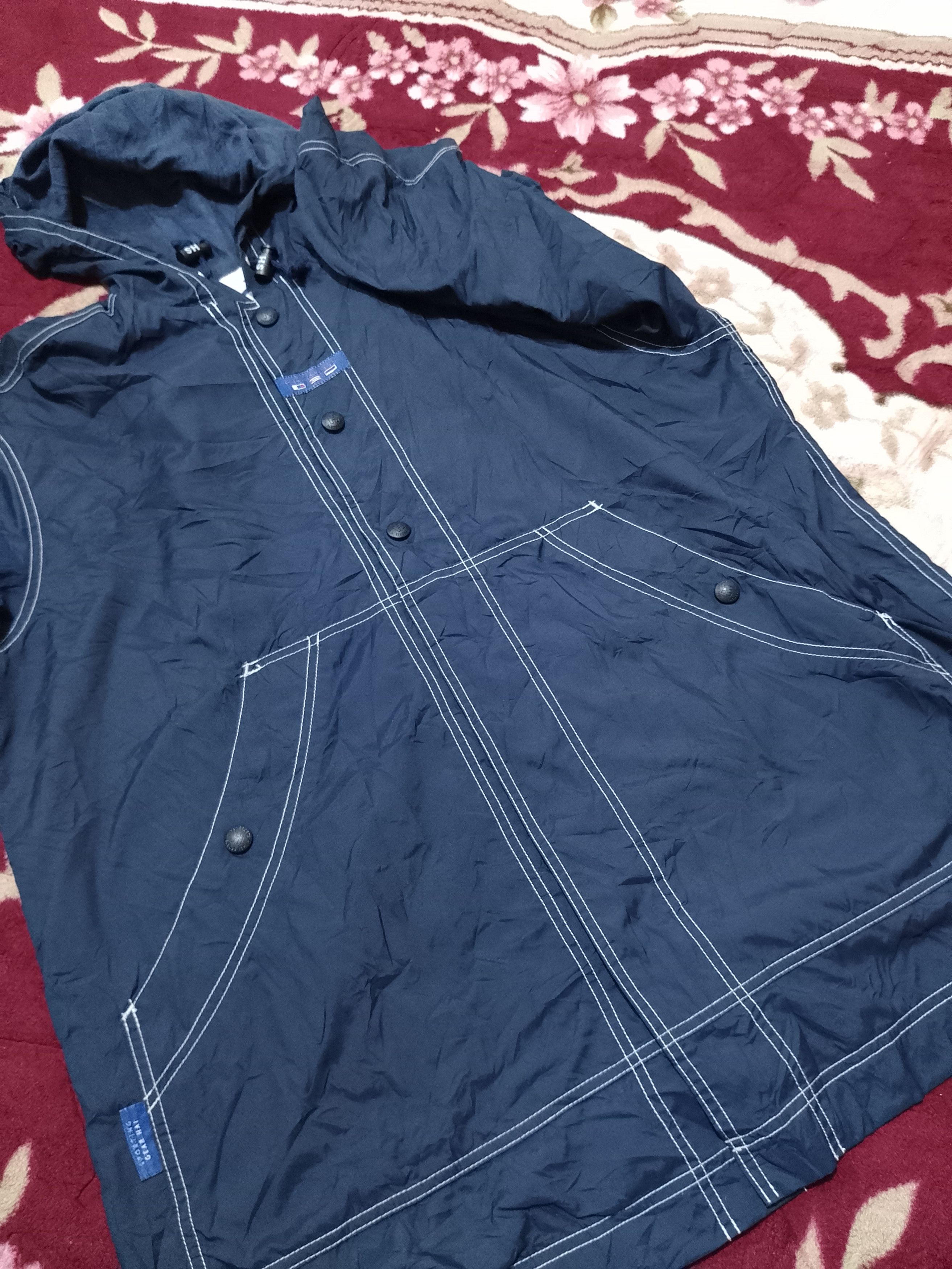 Hai Sporting Gear × Issey Miyake × Vintage Vintage Hai Sporting Gear Big Pocket Nylon Jacket Size US M / EU 48-50 / 2 - 6 Thumbnail