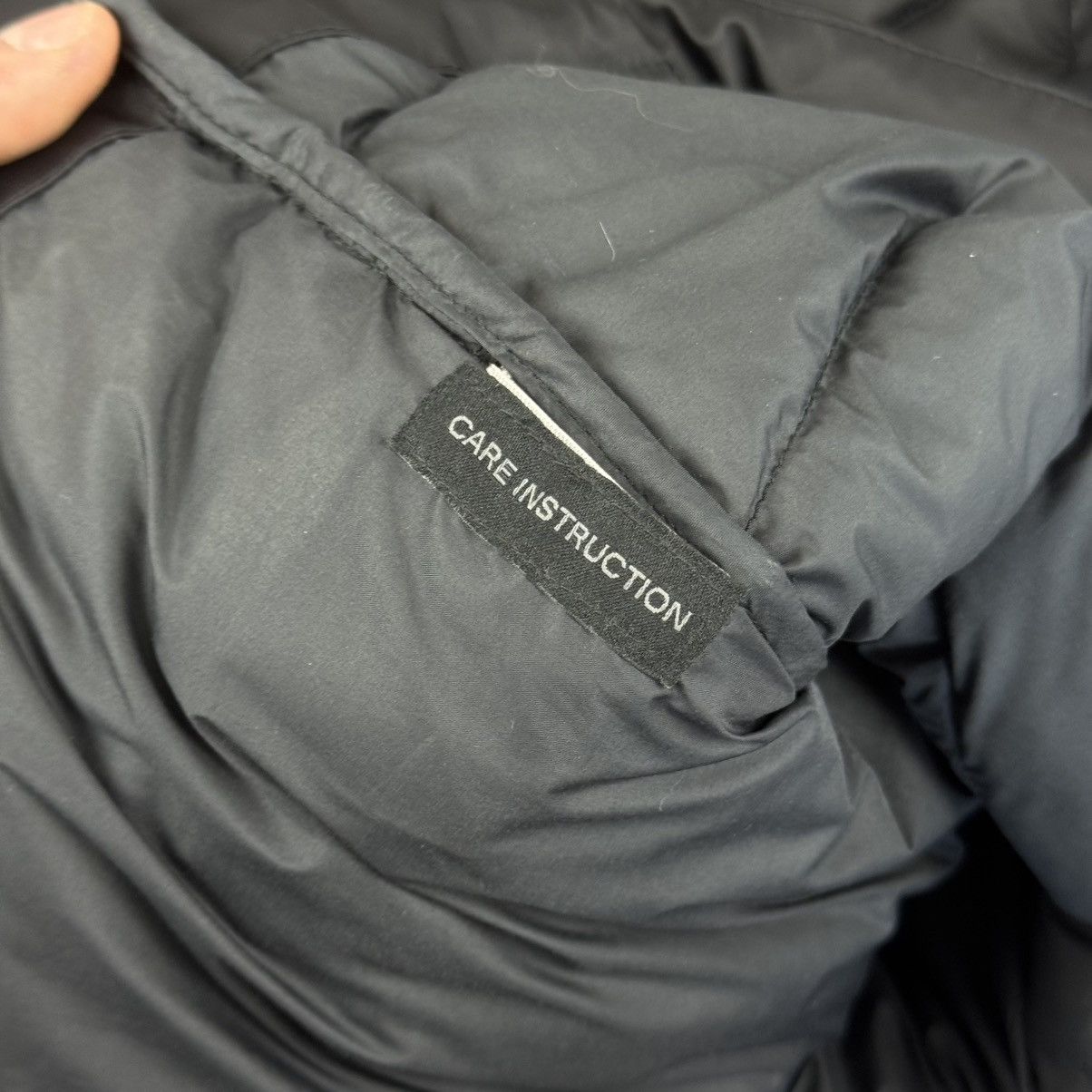 KJUS Kjus Black Longline Down Puffer Jacket / Techwear Minimalist Size S / US 4 / IT 40 - 9 Thumbnail
