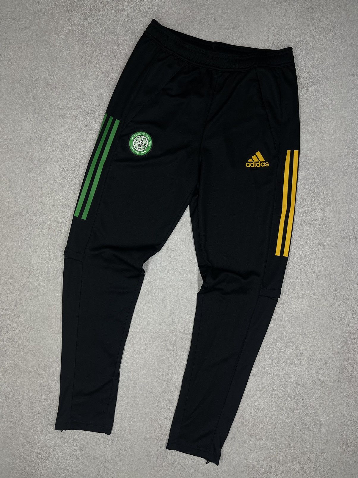 Mens Adidas Celtic Black Sweatpants Aeroready Soccer Jersey
