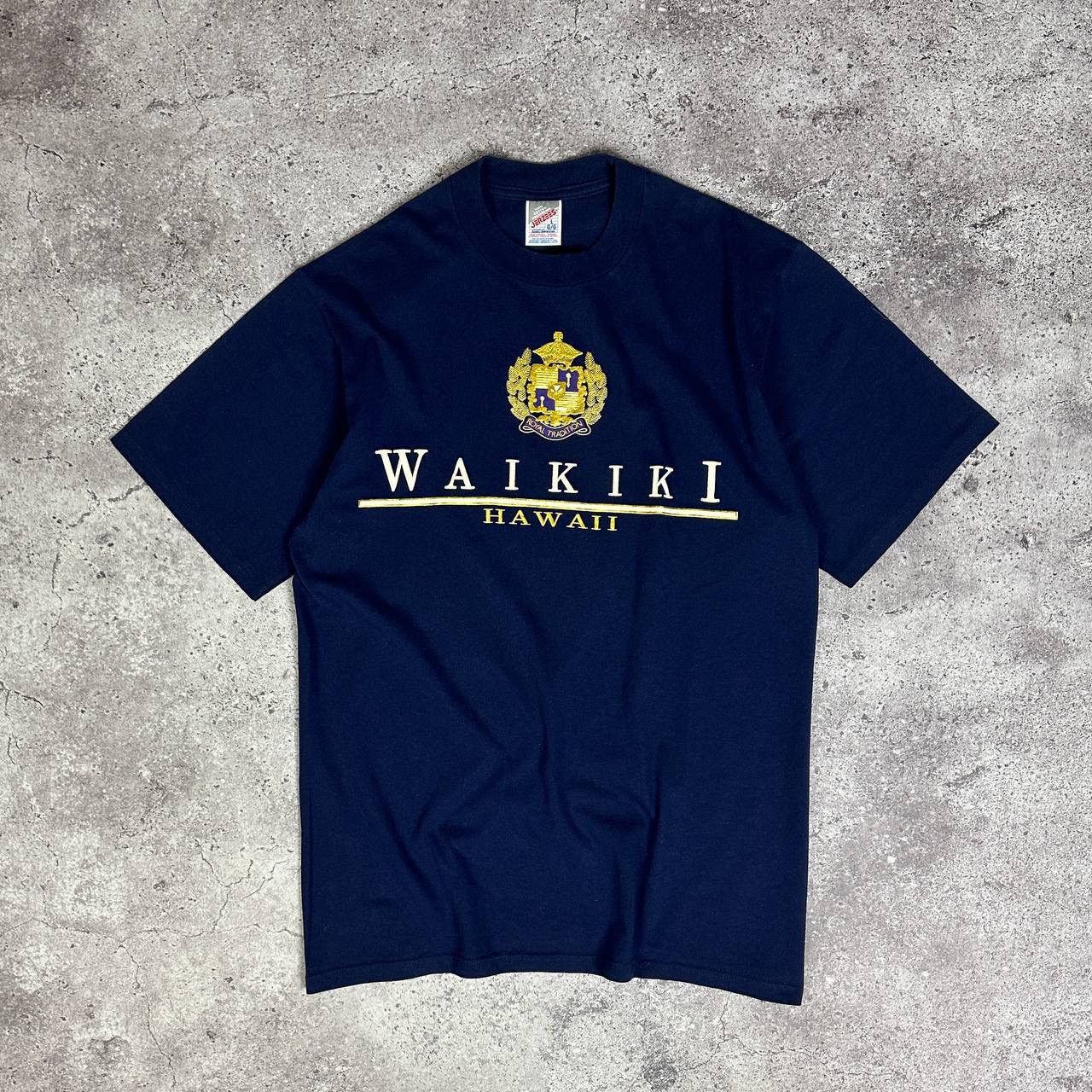 Vintage Vintage 90s Waikiki Hawaii Jerzees tee single stitch y2k og Size US XL / EU 56 / 4 - 1 Thumbnail