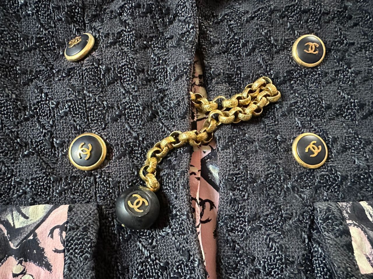 Chanel Authentic Chanel Runway Spring Summer 1993 Jacket Size XS / US 0-2 / IT 36-38 - 9 Thumbnail