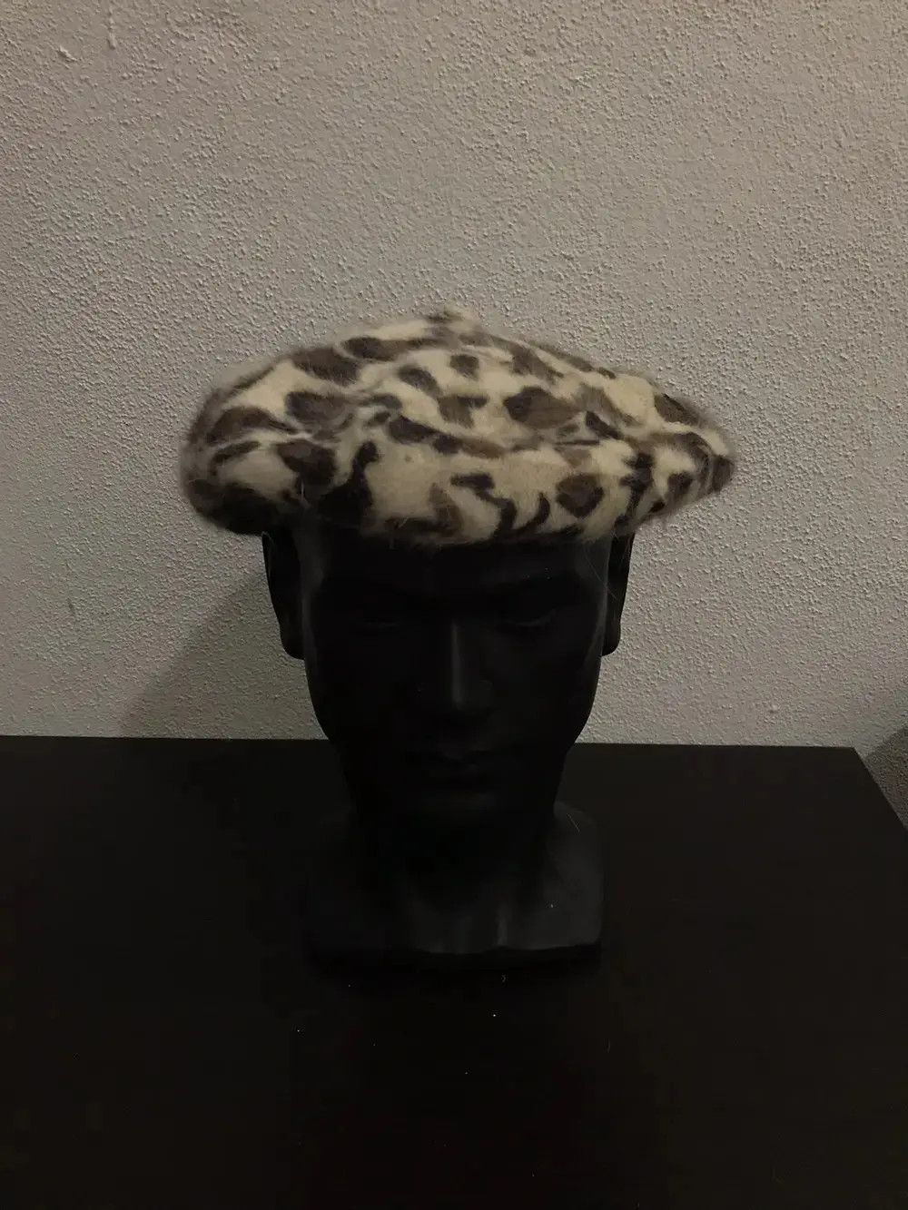 Japanese Brand Japanese Brand Leopard Design Beanie Hat Size ONE SIZE - 3 Thumbnail