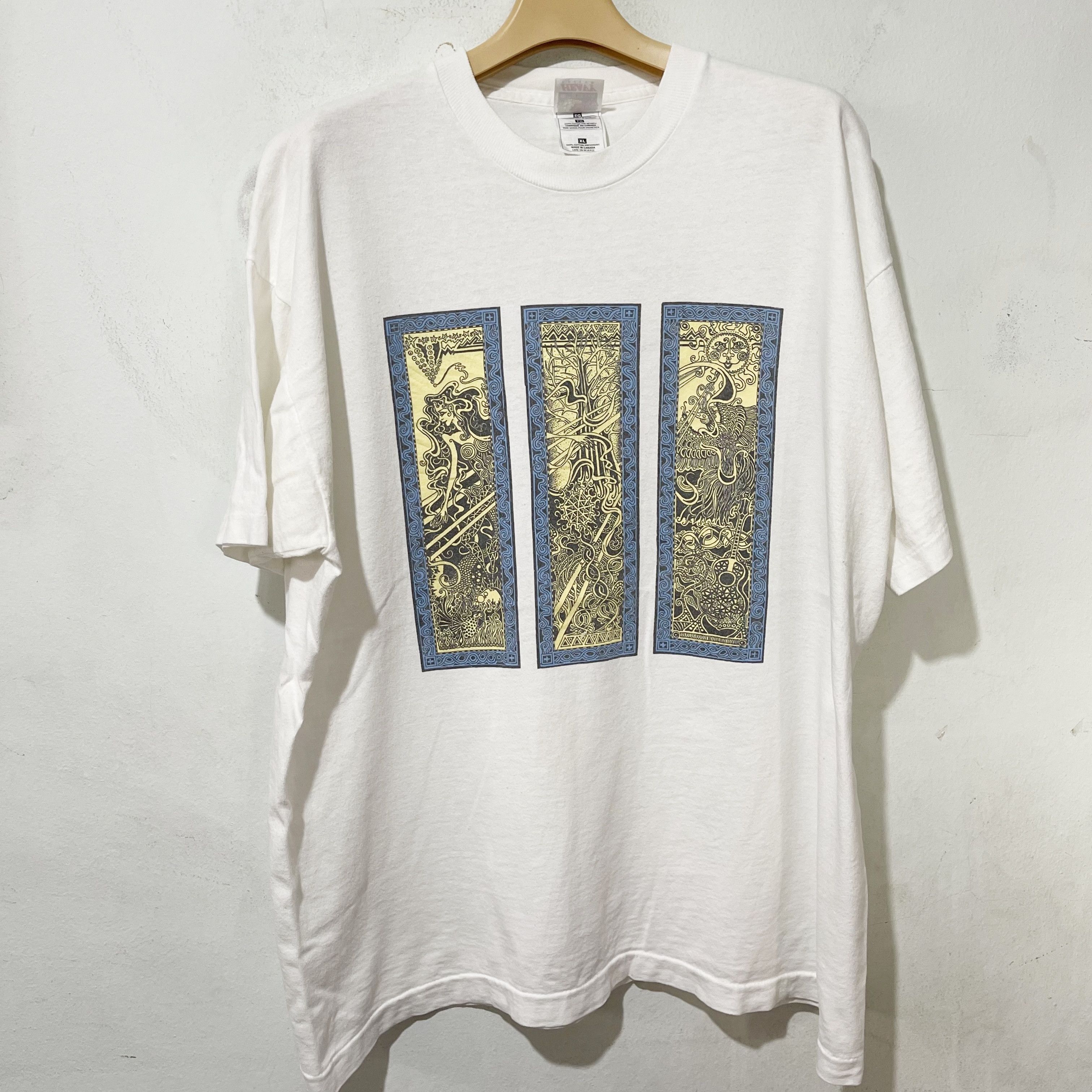 Vintage Vintage 90s Sarah McLachlan T-Shirt Size US XL / EU 56 / 4 - 1 Thumbnail
