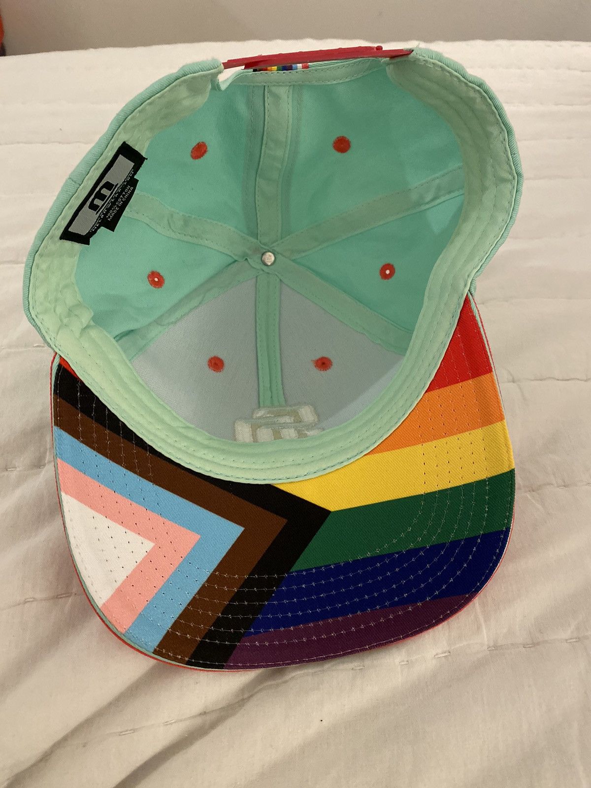 MLB San Diego Padres Out at the Park Pride Hat Brand New Size ONE SIZE - 5 Thumbnail