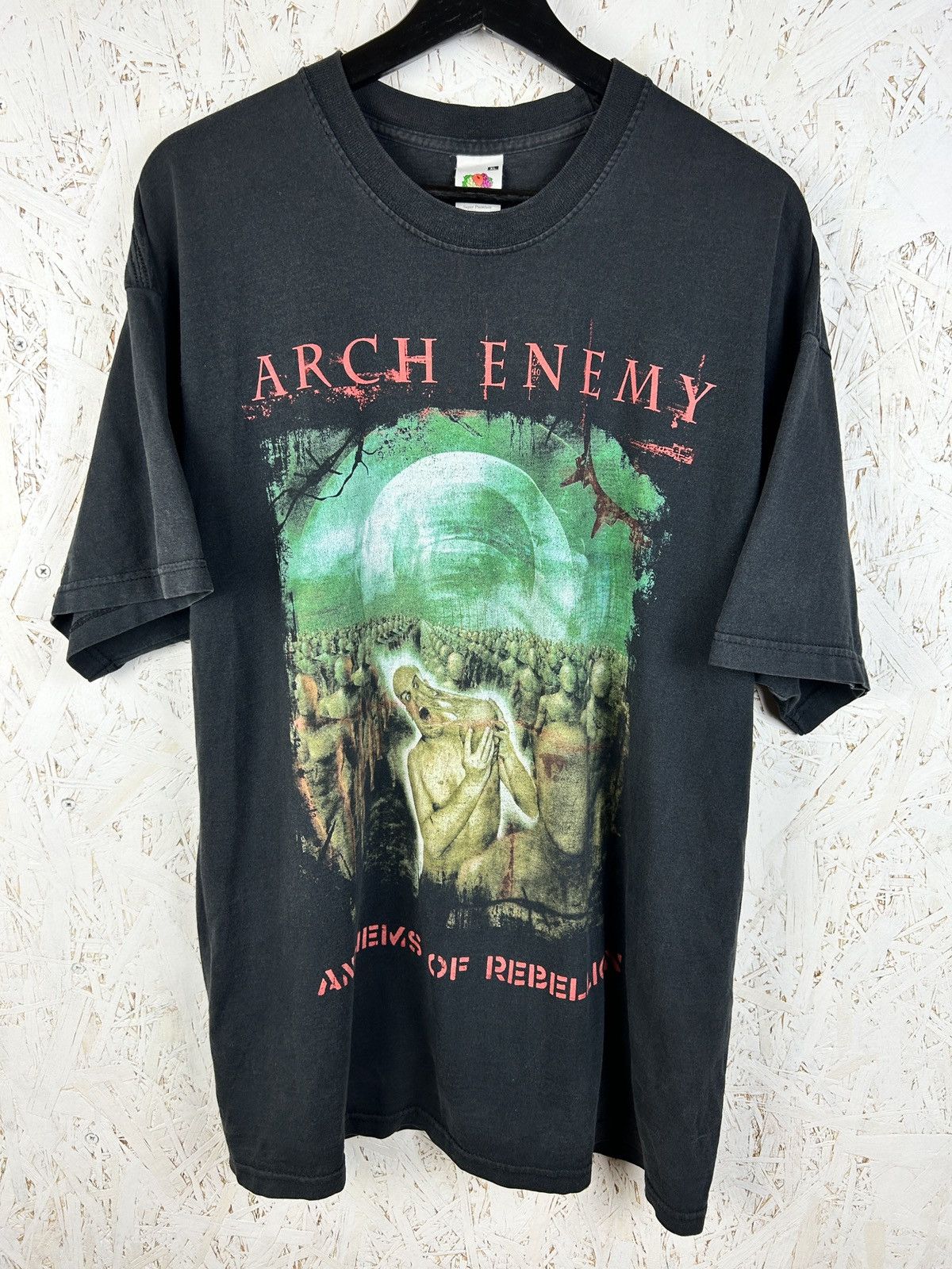 Band Tees Vintage Arch Enemy 2003 Anthems Of Rebellion Faded T-Shirt Size US XL / EU 56 / 4 - 1 Thumbnail