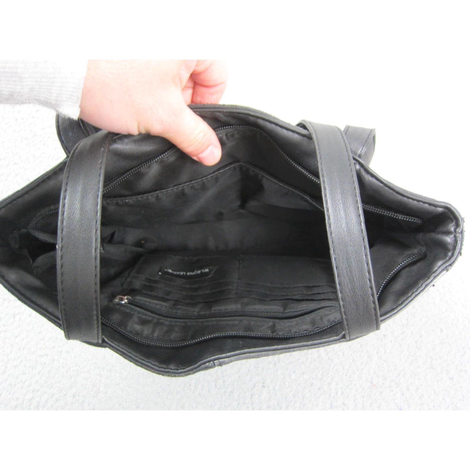 Vintage VINTAGE Wilsons Leather Purse Womens Black Tote Shoulder Zip Top Minimalist Bag Size M / US 6-8 / IT 42-44 - 6 Thumbnail