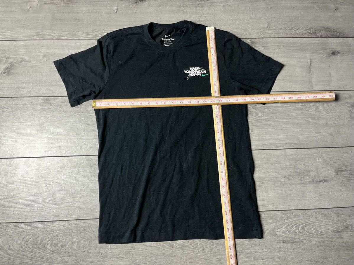 Nike Nike make your brain happy tshirt spray print size Medium Size US M / EU 48-50 / 2 - 5 Thumbnail