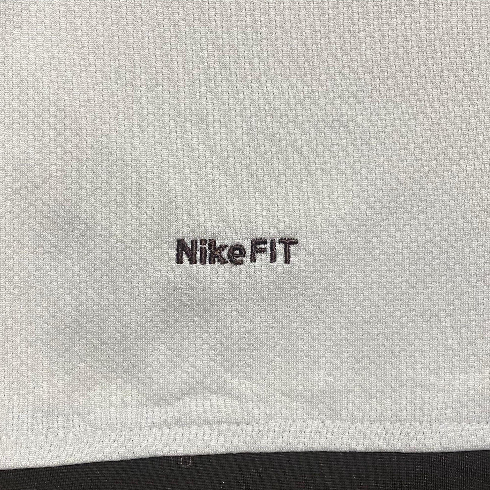 Nike Inter Milan 2008-2009 Away Jersey Luis Figo Size US M / EU 48-50 / 2 - 9 Thumbnail