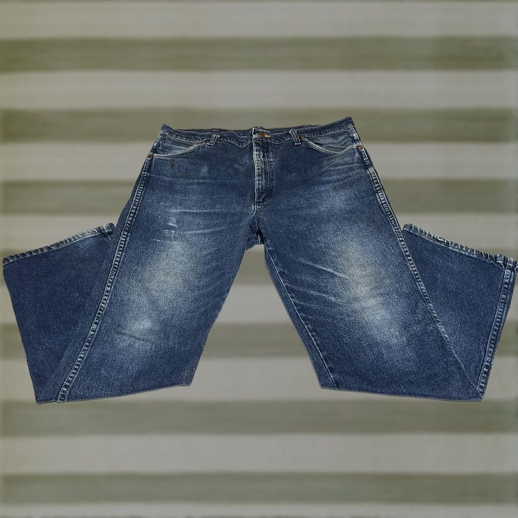 Wrangler Wrangler Cowboy Cut Slim Fit Jeans 37x30 Blue Denim 937STR Distressed 5-Pocket Mens Jeans Size US 37 - 1 Thumbnail