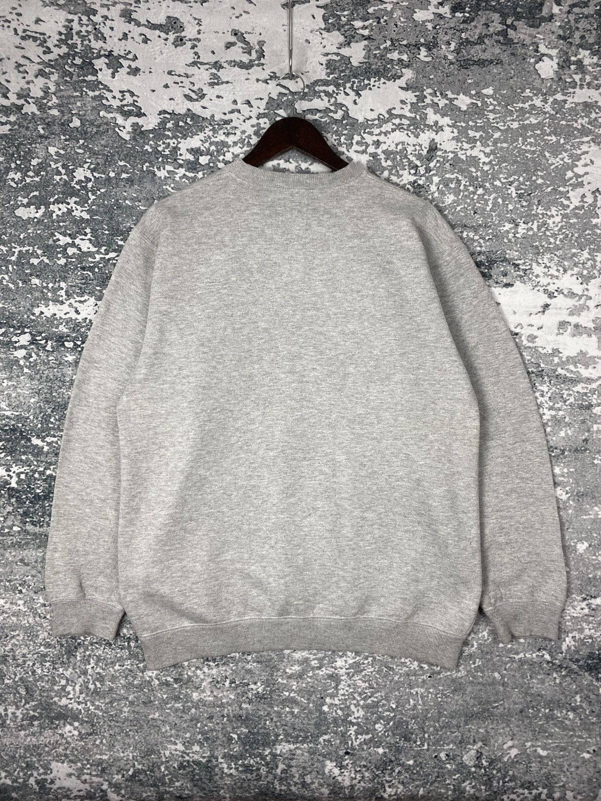 Airwalk Vintage Airwalk Crewneck Sweatshirts Size US L / EU 52-54 / 3 - 7 Thumbnail
