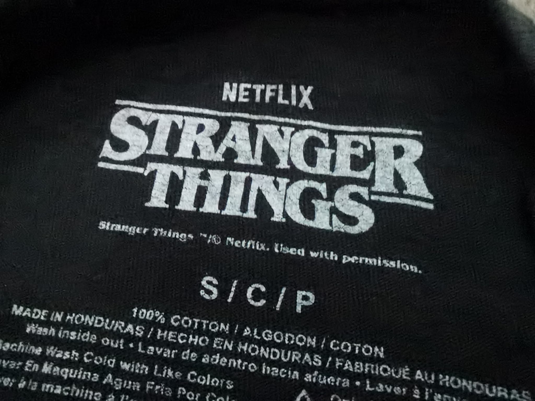 Other STRANGERS THINGS x Netflix tee XS 2197 Size US XS / EU 42 / 0 - 2 Thumbnail