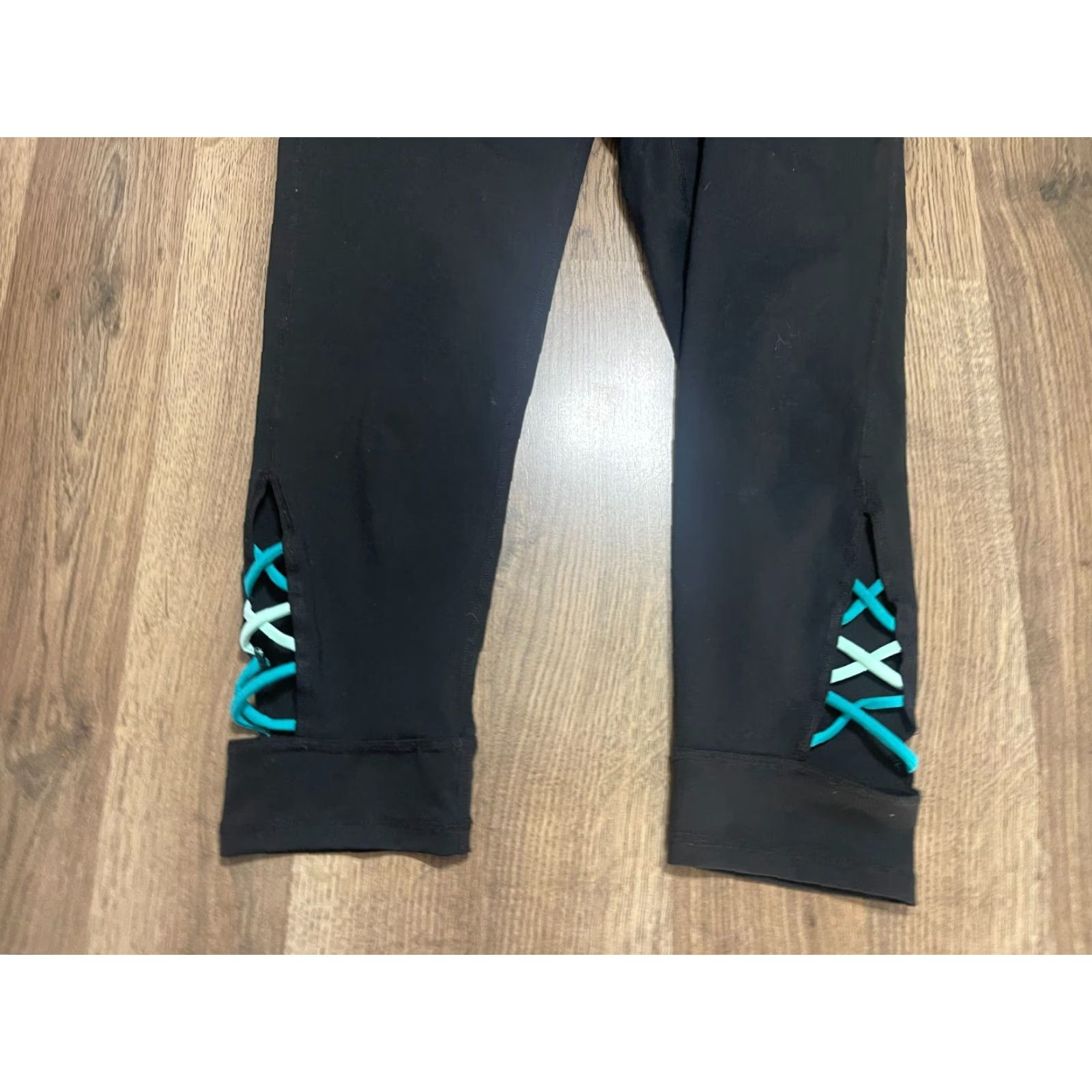Vintage Gaiam Pants Womens Size Medium Black Pull On Leggings Capris Capri Skinny Inseam 20.5 in Casual Vintage No Size 32" / US 10 / IT 46 - 3 Thumbnail