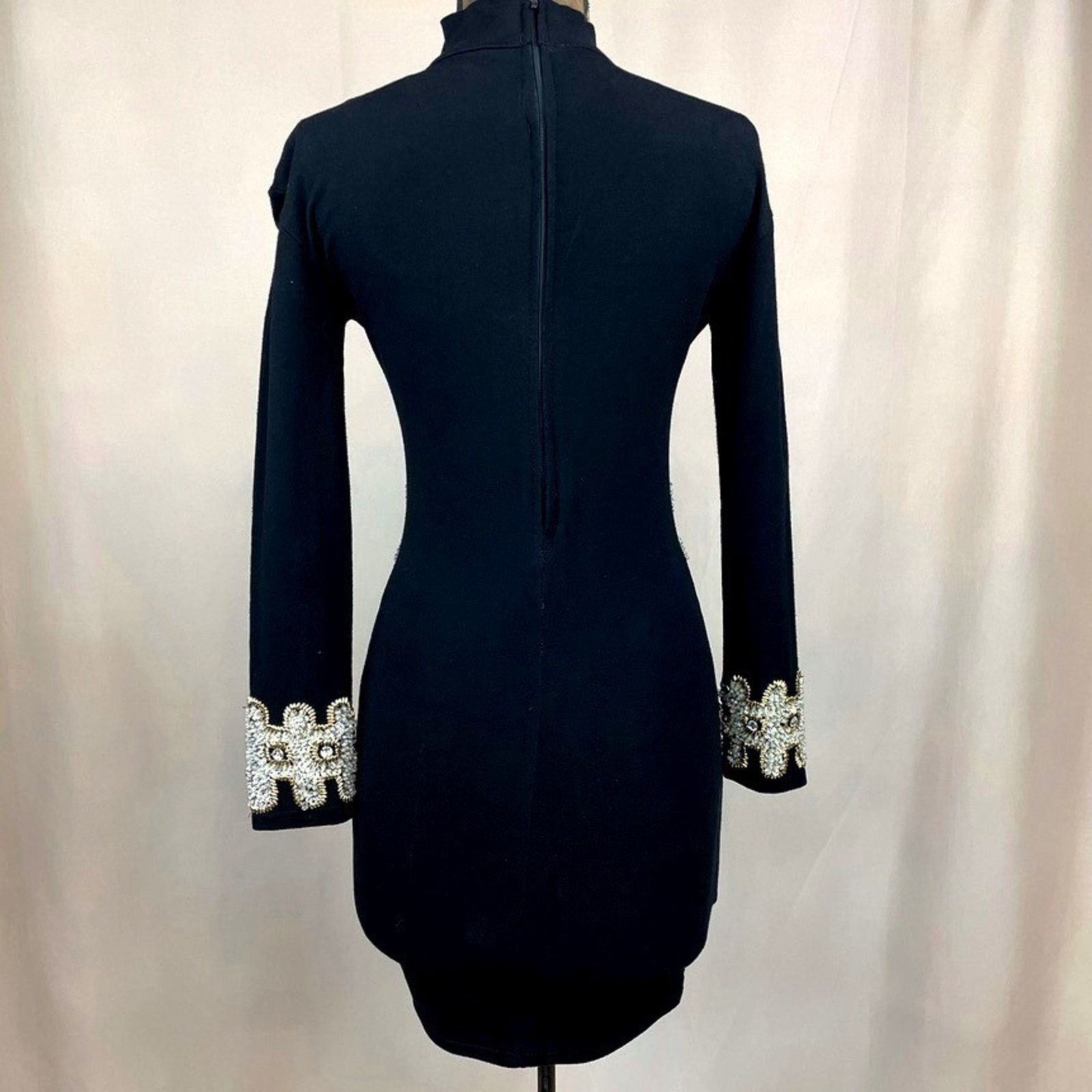 Vintage Womens (S/M) 90s Beaded Bodycon Cocktail Dress Mini Mobwife Size S / US 4 / IT 40 - 7 Thumbnail