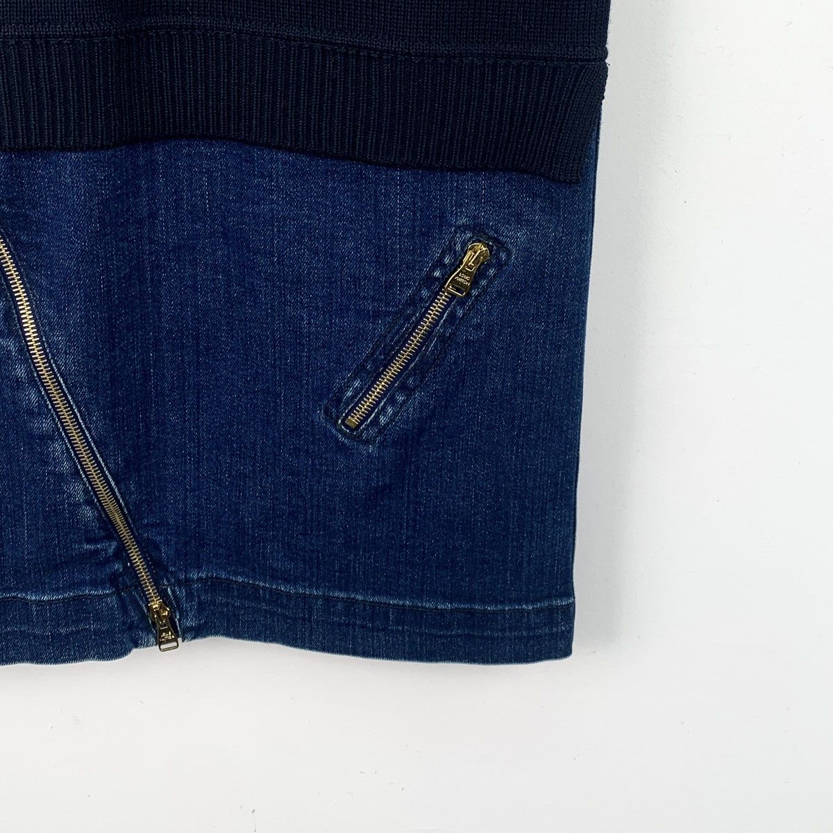 Louis Vuitton Louis Vuitton Short Sleeve Knit Denim Spliced Dress K26WX Size XS / US 0-2 / IT 36-38 - 4 Thumbnail