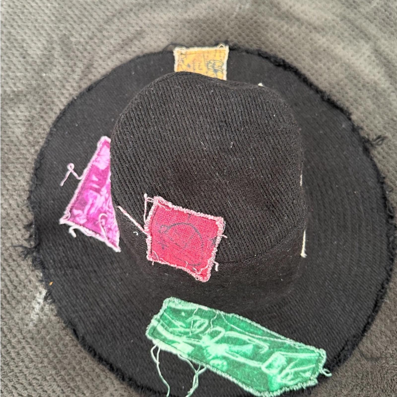 Other Custom made by Zain Ahmad 1 of 1 original Rastah bucket hat Size ONE SIZE - 4 Thumbnail