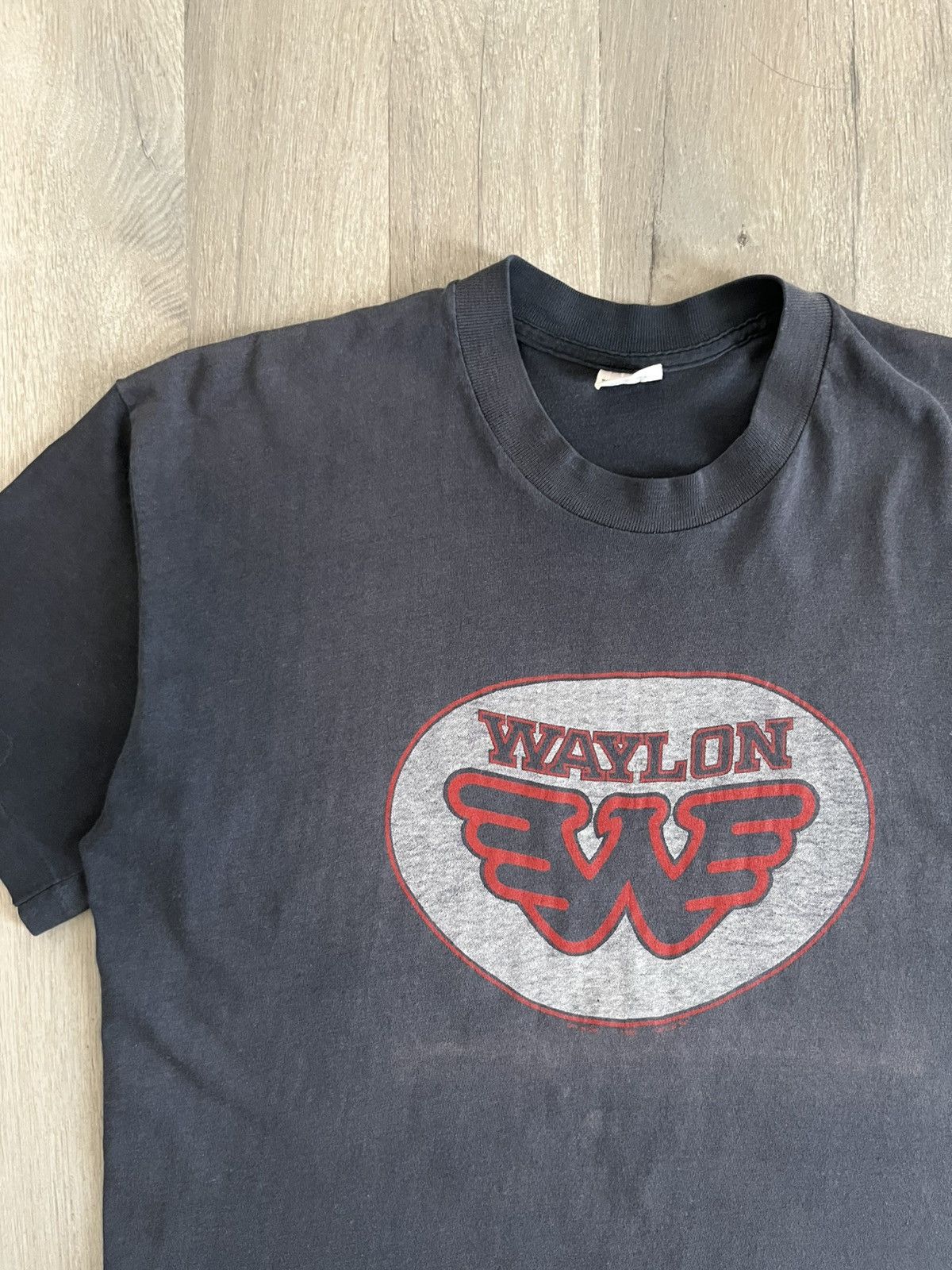 Other 1983 Waylon Jennings Wings Logo Tee Size US S / EU 44-46 / 1 - 3 Thumbnail
