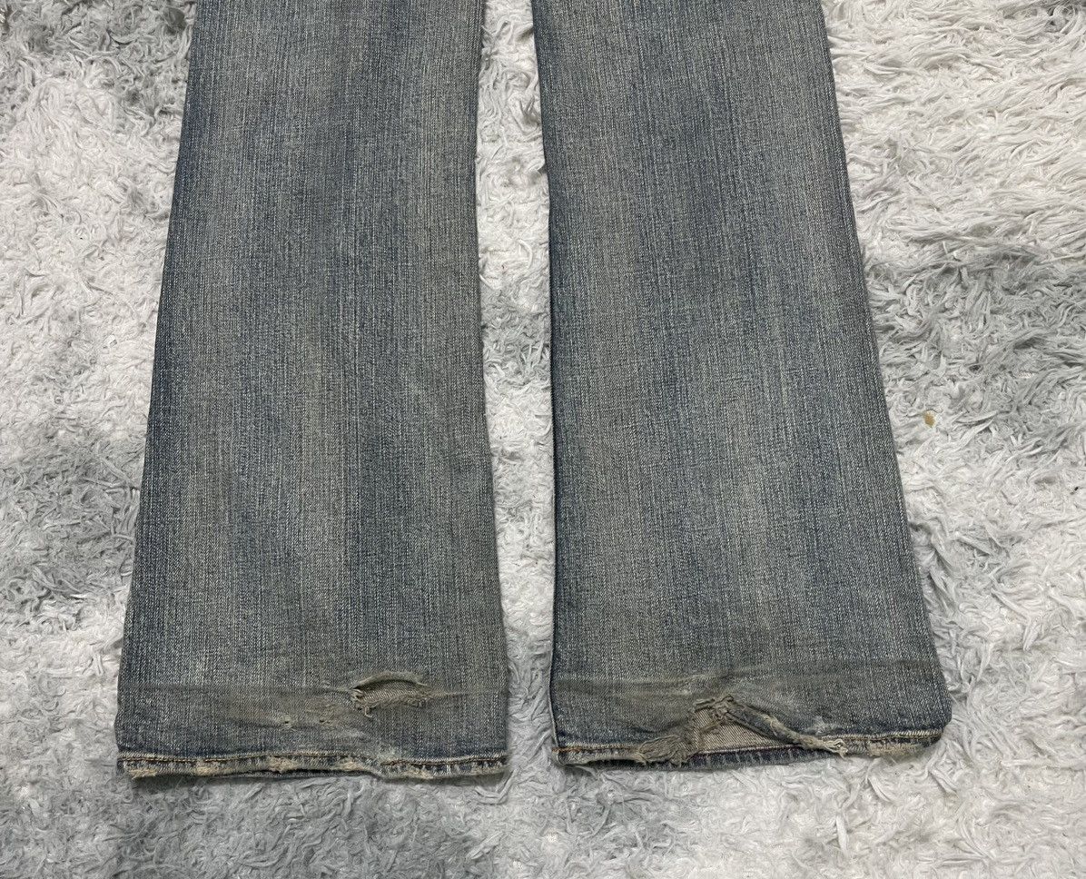 20471120 2000s BRAPPERS FLARE PANT WASHABLE JEANS DISTRESSED Size US 31 - 13 Thumbnail