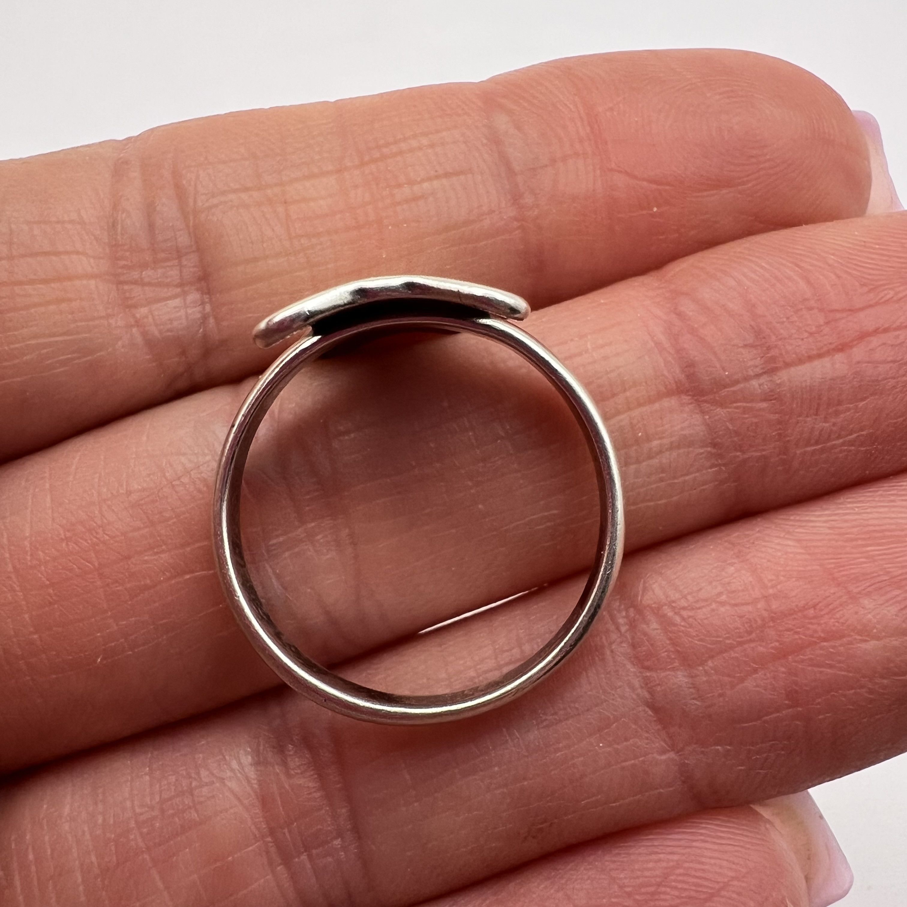 Vintage Vintage Used USSR Ring Sterling Silver 925 Jewelry Size 9 US Size ONE SIZE - 9 Thumbnail