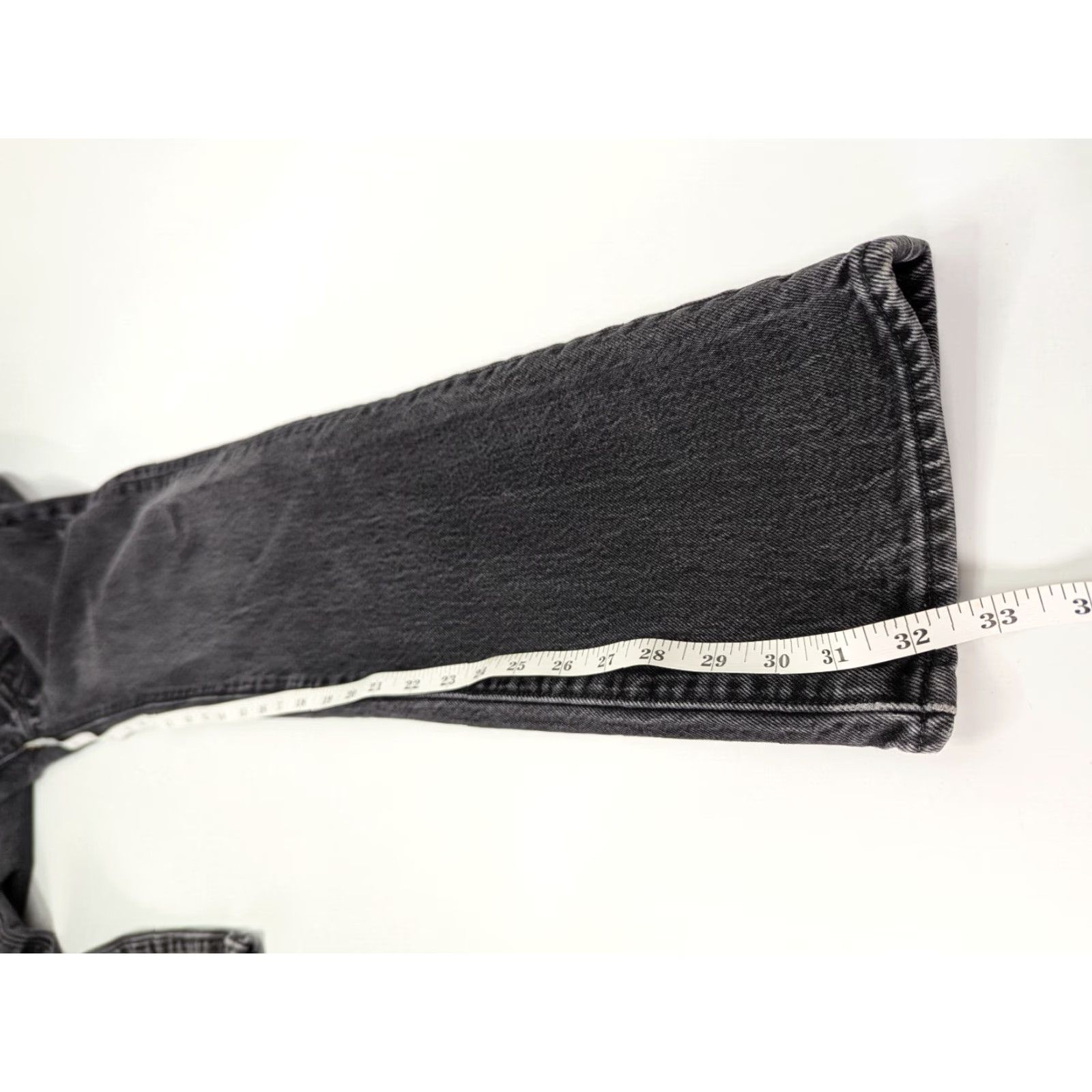 Levi's Levi’s 501 Original Fit Jeans Mens 31x34 Black Denim Button Fly Straight Size US 31 - 7 Thumbnail