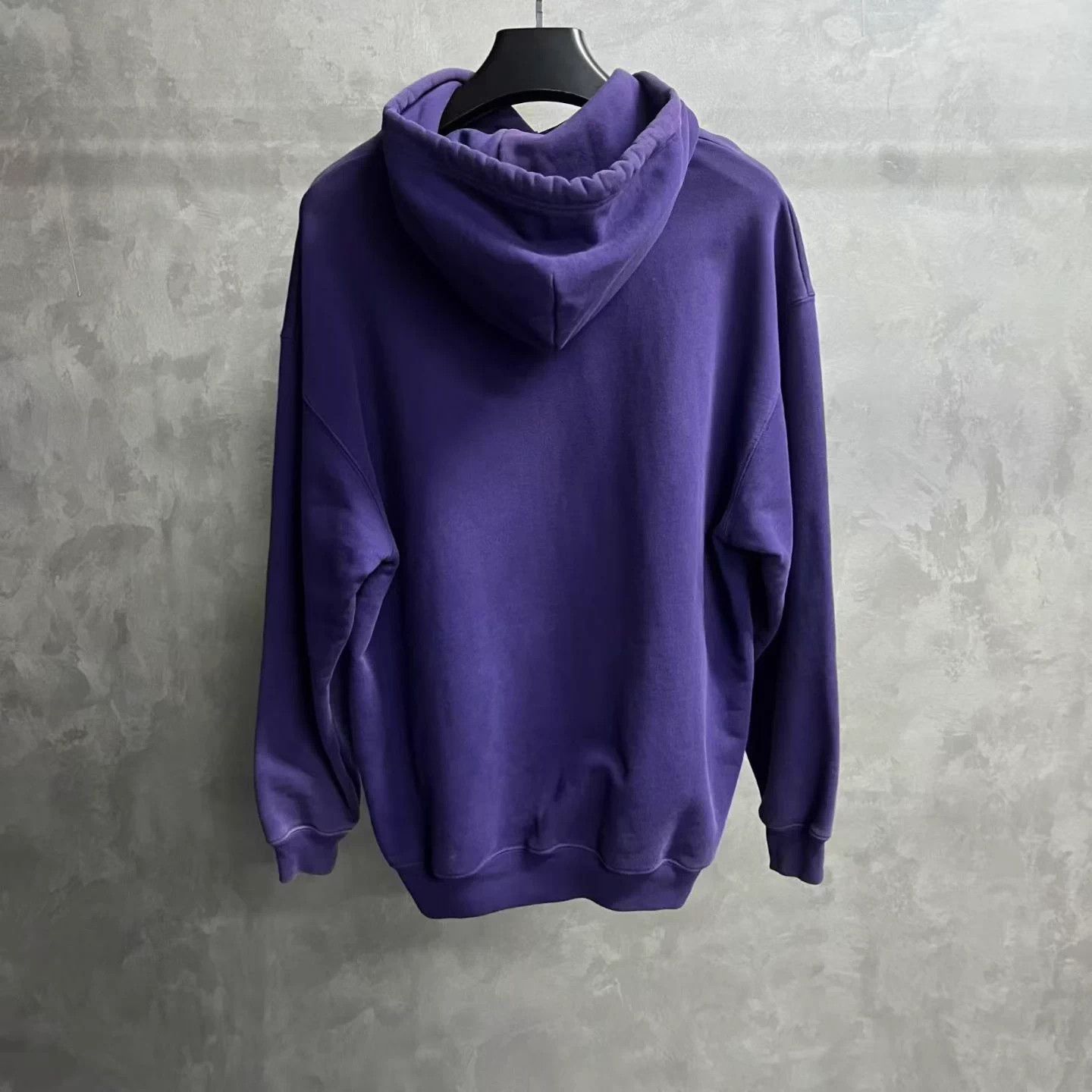 Balenciaga Balenciaga Navy Letter Logo Sweatshirt Size US S / EU 44-46 / 1 - 2 Thumbnail
