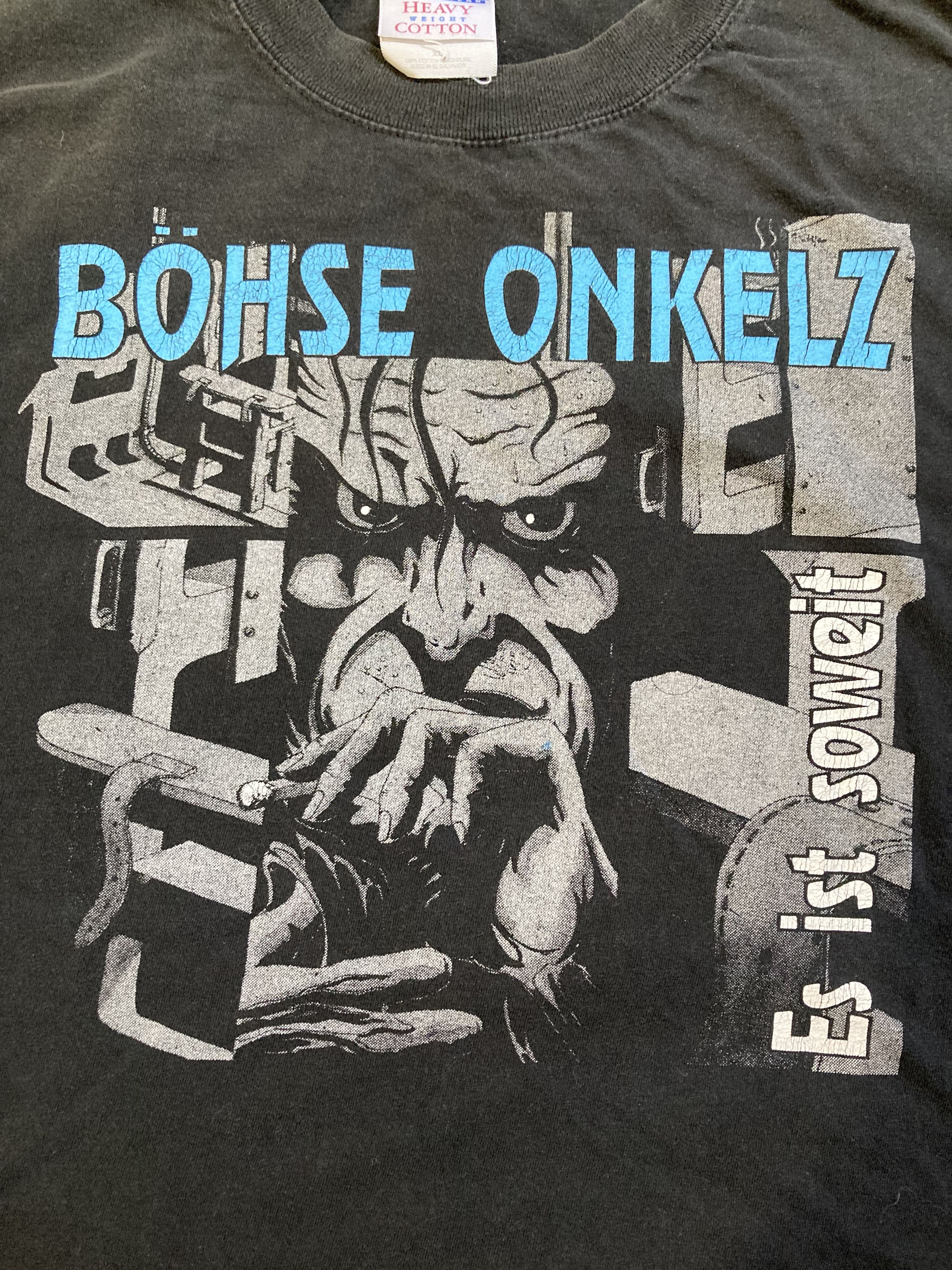 Band Tees Vtg Bohse Onkelz Es Ist Soweit Album Cover T-Shirt Size US XL / EU 56 / 4 - 4 Thumbnail