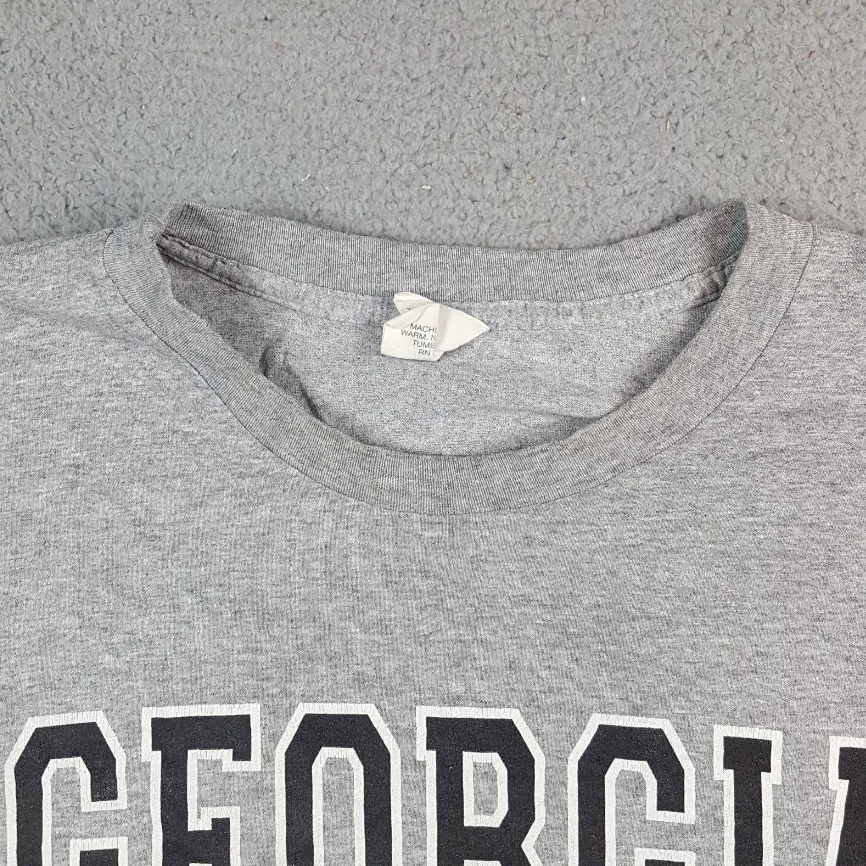 Vintage VINTAGE Georgia Bulldogs University Football Men XL T-Shirt CN 90s Logo Embroidered Cotton Gray Shirt Size US XL / EU 56 / 4 - 4 Thumbnail