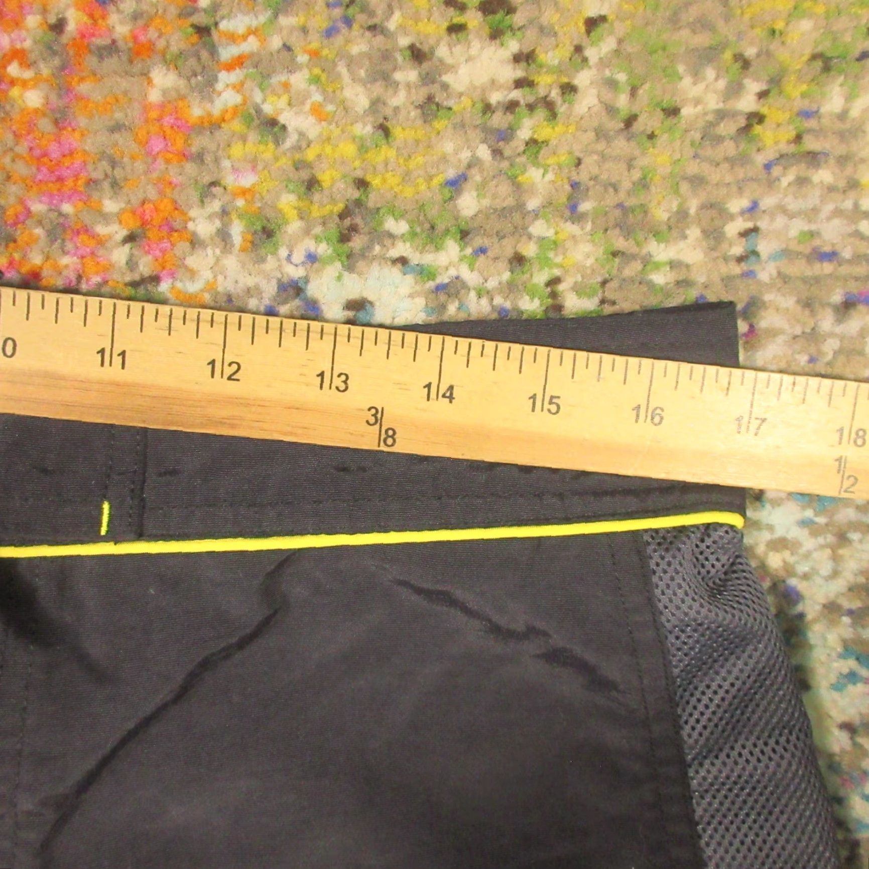 Body Glove Body Glove Shorts Mens 34 Black Lightweight Quickdry Board Surfing Hybrid Size US 34 / EU 50 - 4 Thumbnail