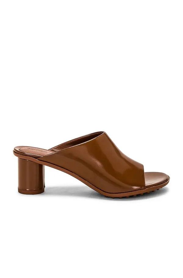 o1n1vont1225 Atomic Mule in Brown