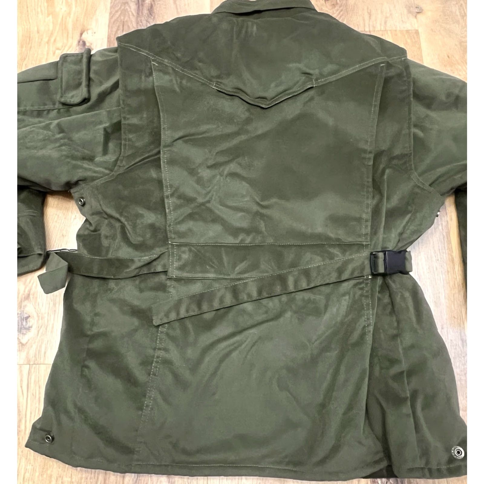 Vintage VINTAGE Gary Neese Outdoor The Ultimate Suede Patches Hunting Jacket & Vest S Mens Jacket Size US S / EU 44-46 / 1 - 5 Thumbnail
