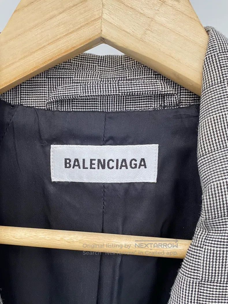 Balenciaga Balenciaga Waisted Gray Plaid Suit Jacket Size XS / US 0-2 / IT 36-38 - 4 Thumbnail