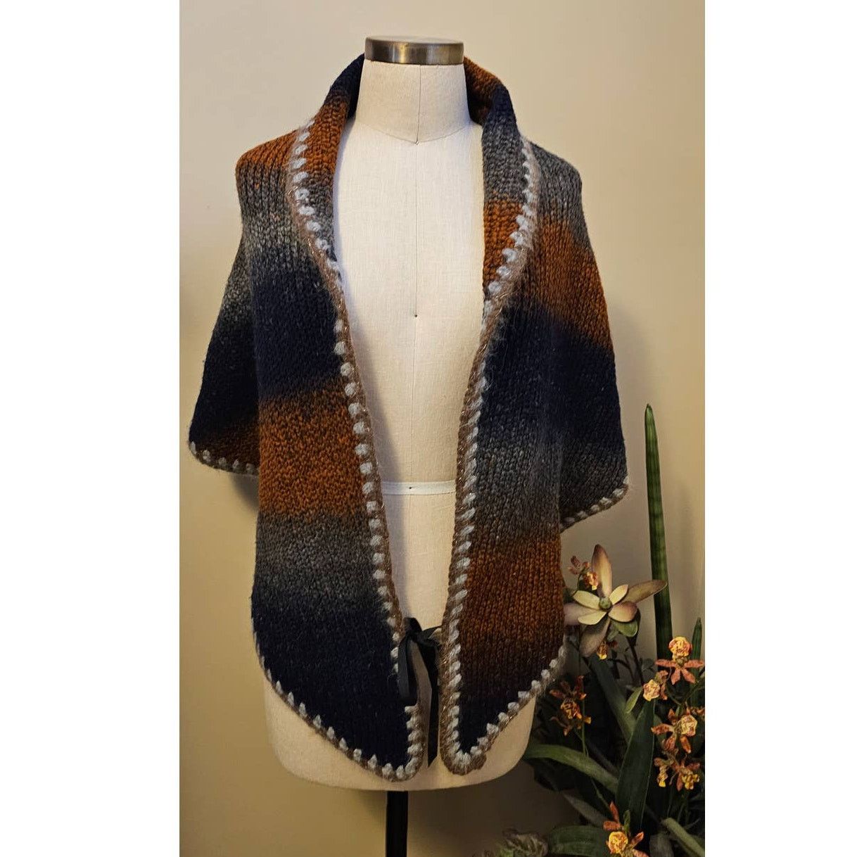 Other Tambour Paris "ILLUSION" Shawl-Vest FRENCH WOOL O/S *RARE Size ONE SIZE - 2 Thumbnail
