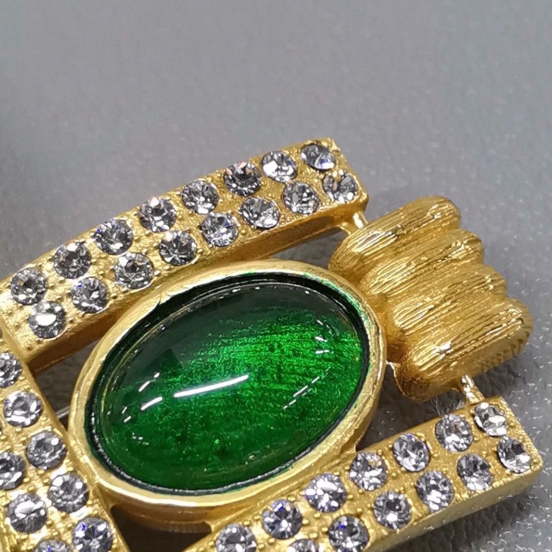 Gucci RARE Gold & Green Cabochon Stone Cross Brooch Size ONE SIZE - 7 Thumbnail